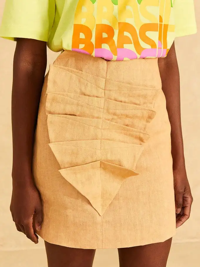Minifalda de hoja en beige - Imagen 3