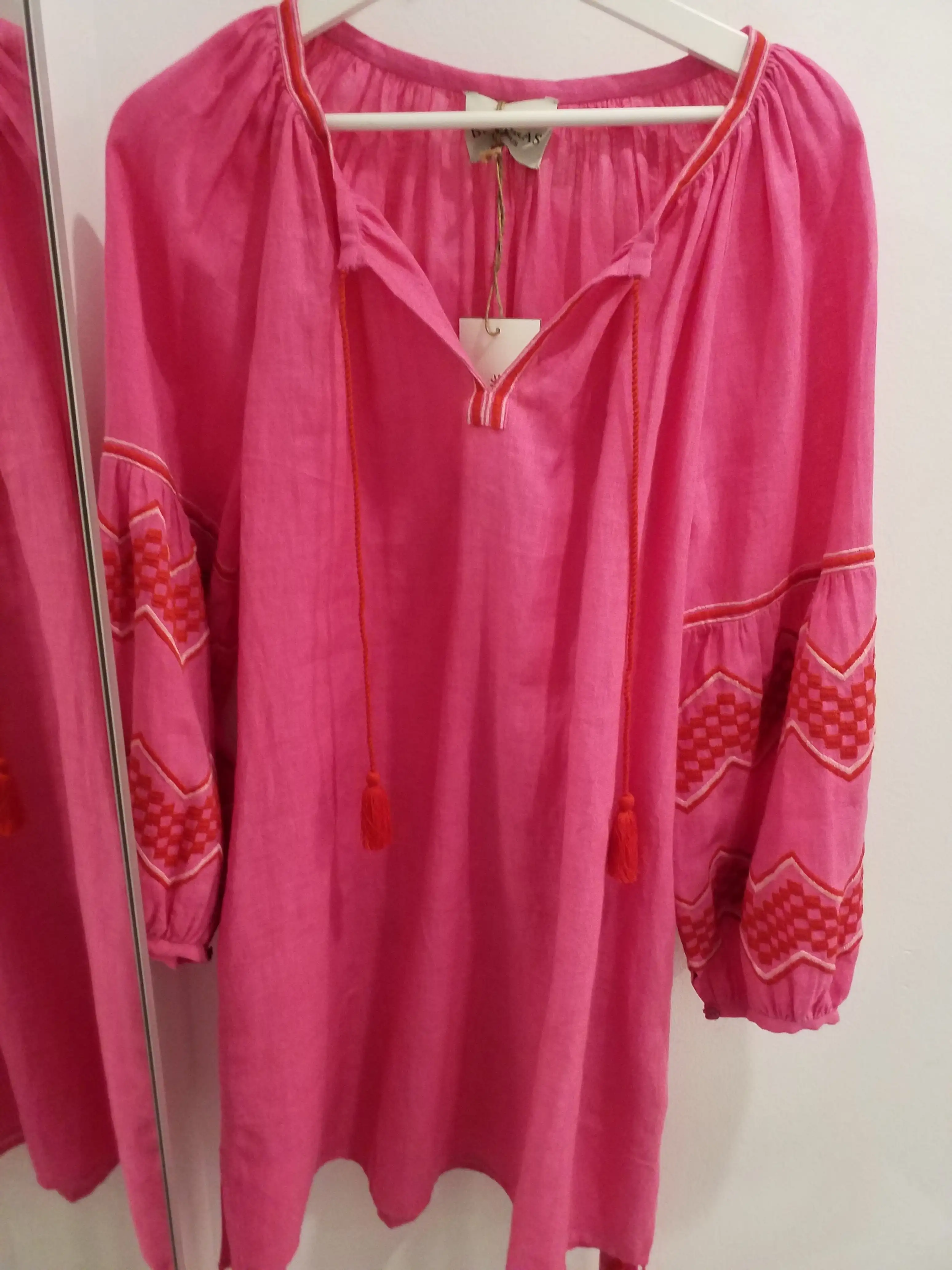 Vestido Corto Banaras Fucsia Rojo Rosa