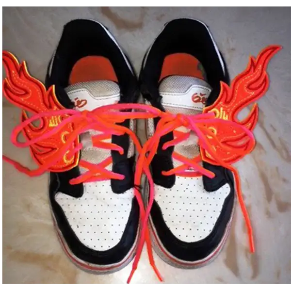 Flame Shwings naranja neón