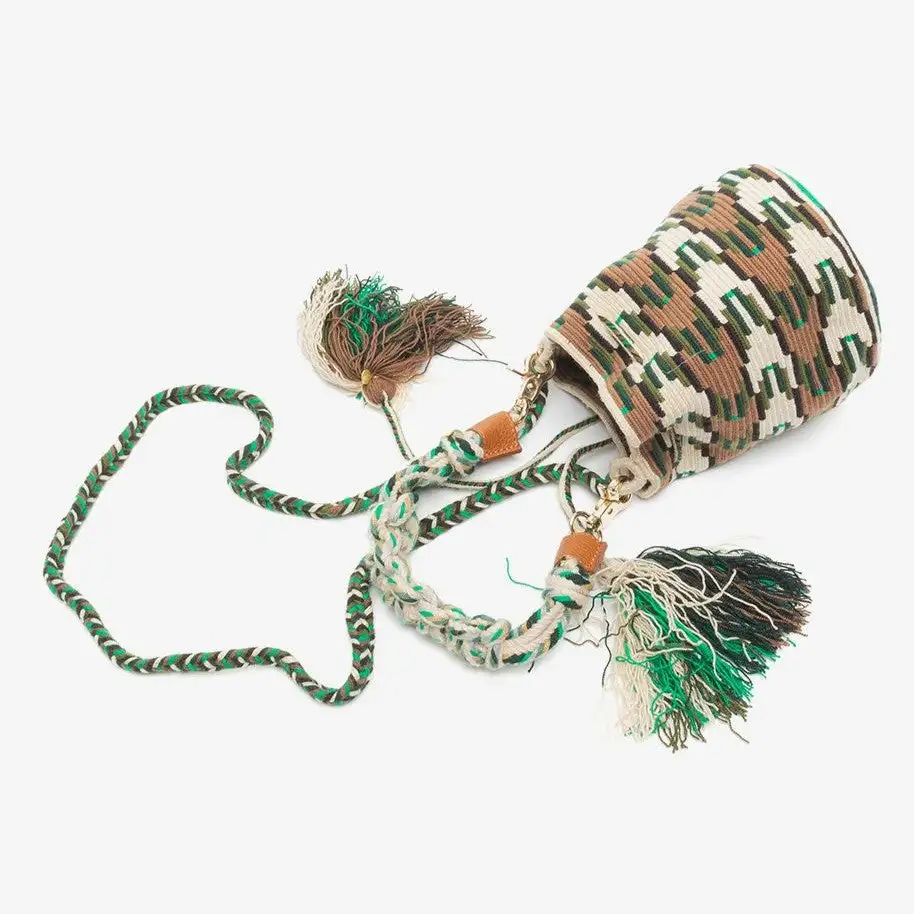Bandolera Pequeña Wayuu Hecha a Mano Beige & Verde & Marrón - Imagen 4
