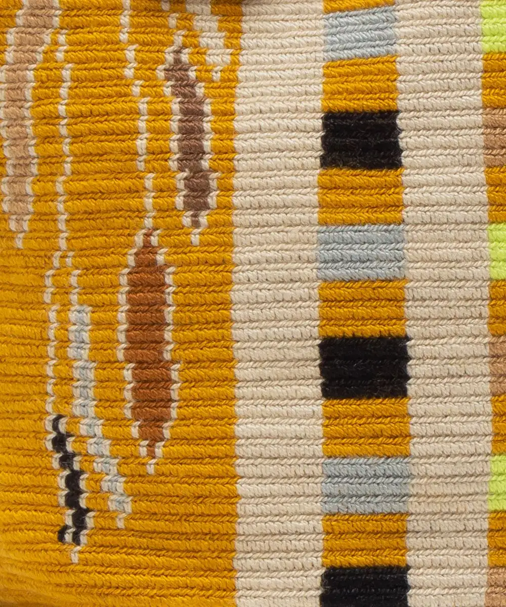 Handmade Small Crossbody Wayuu Esmira Mustard & Beige - Imagen 3