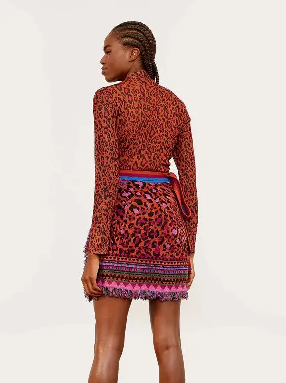 Blusa de tul color caramelo con estampado de leopardo - Imagen 2