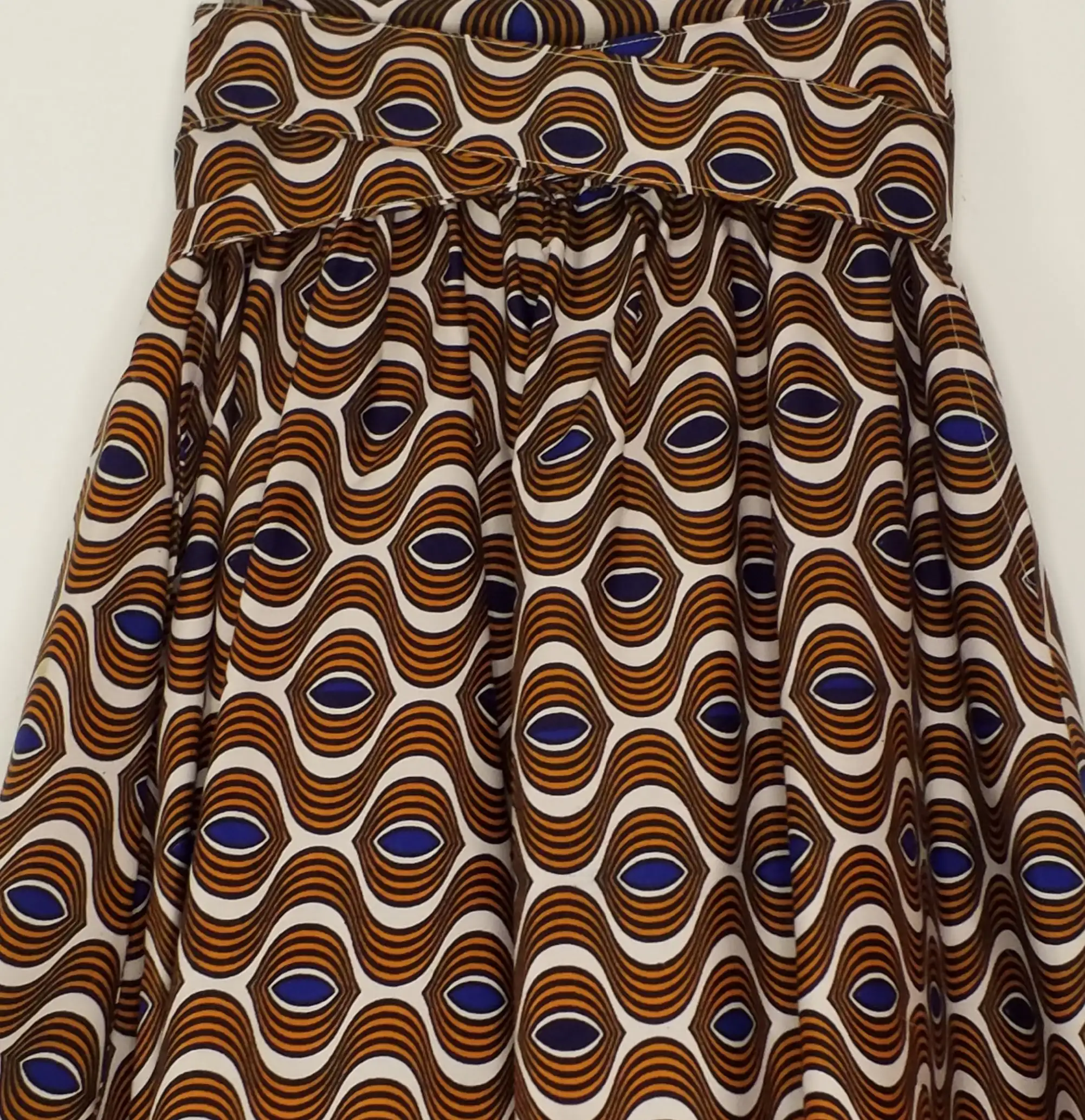 Falda midi con estampado africano - Imagen 5