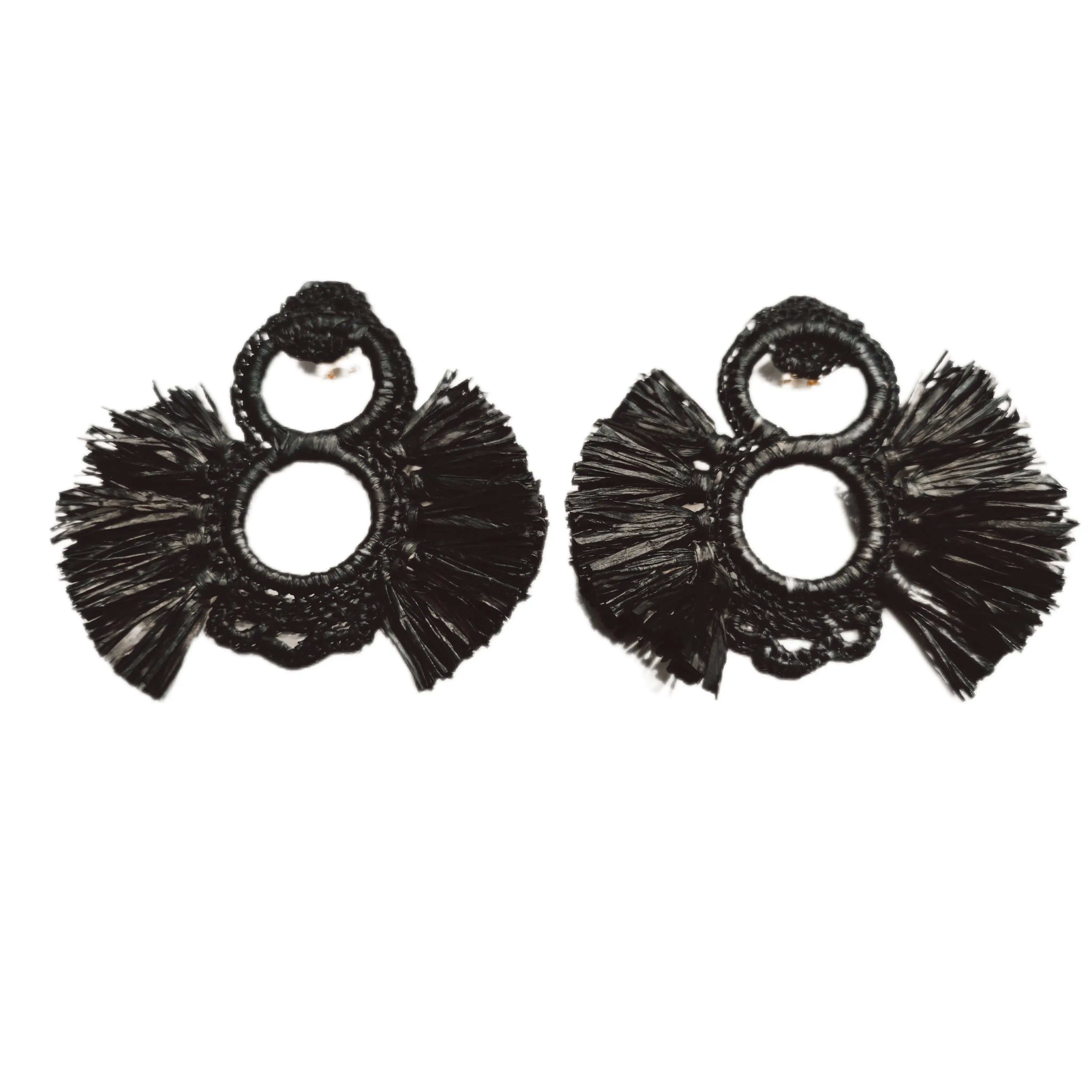 Pendiente de macramé de rafia