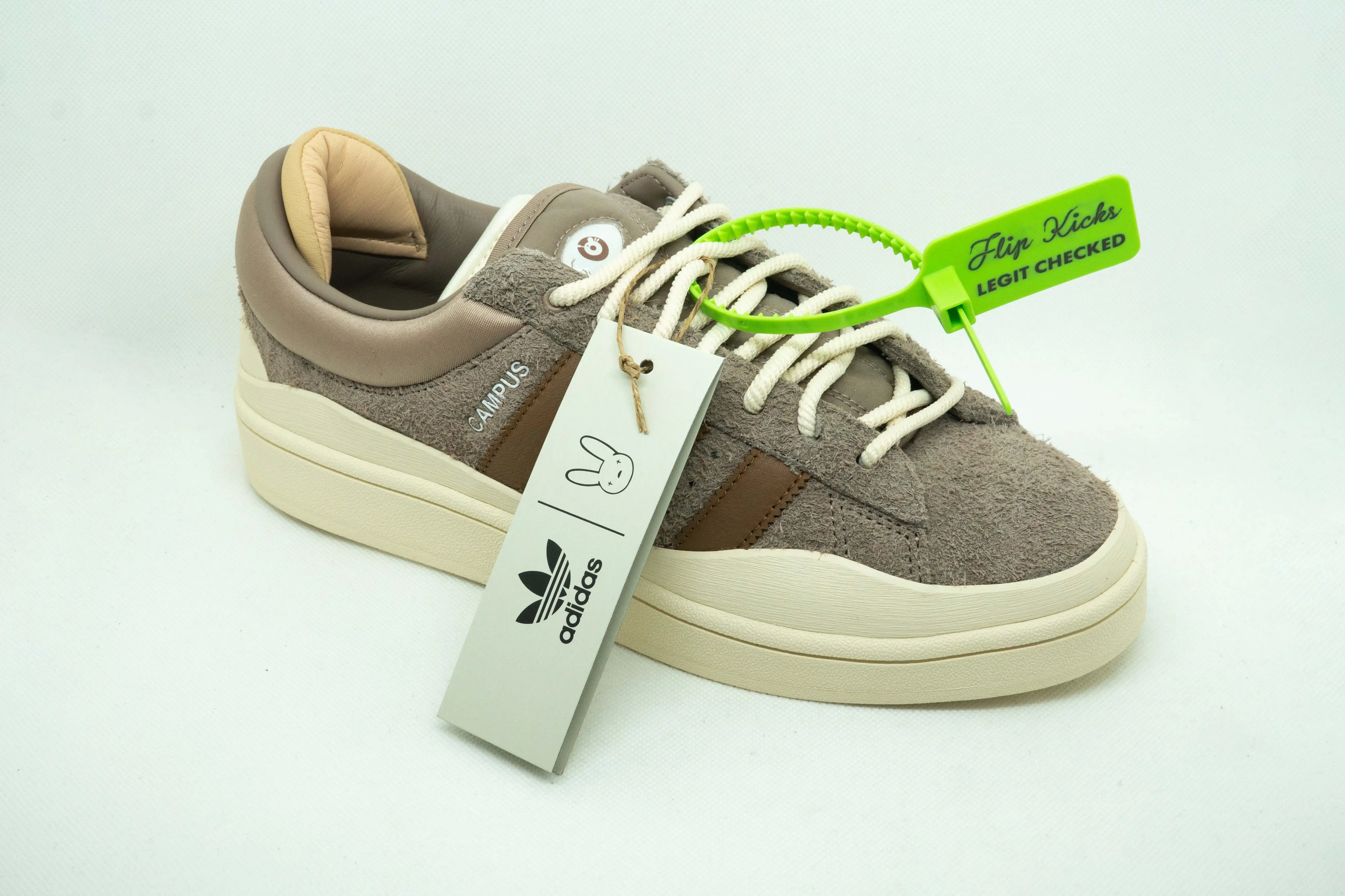 Adidas CAMPUS LIGHT BAD BUNNY CHALKY MARRÓN