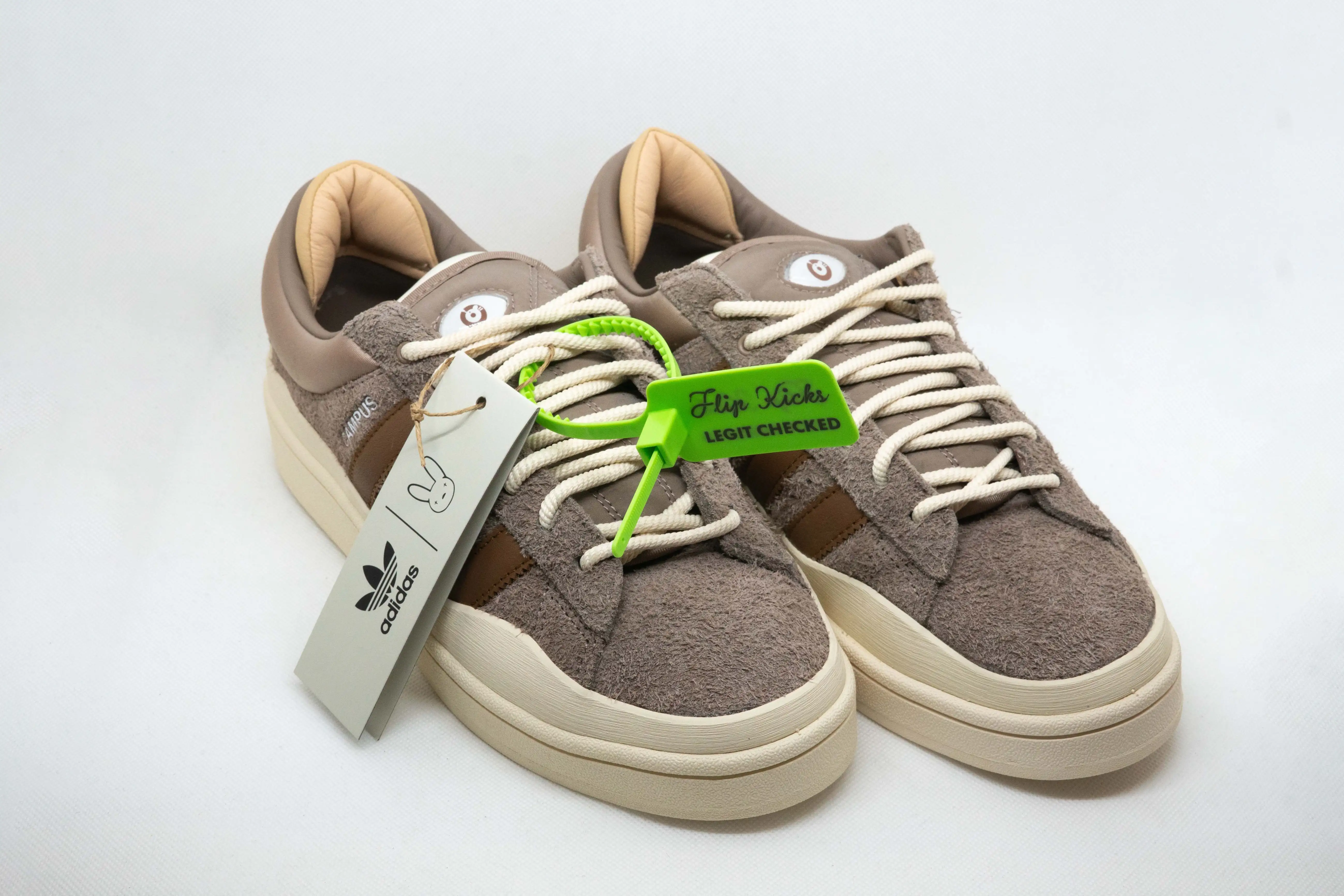 Adidas CAMPUS LIGHT BAD BUNNY CHALKY MARRÓN - Imagen 2