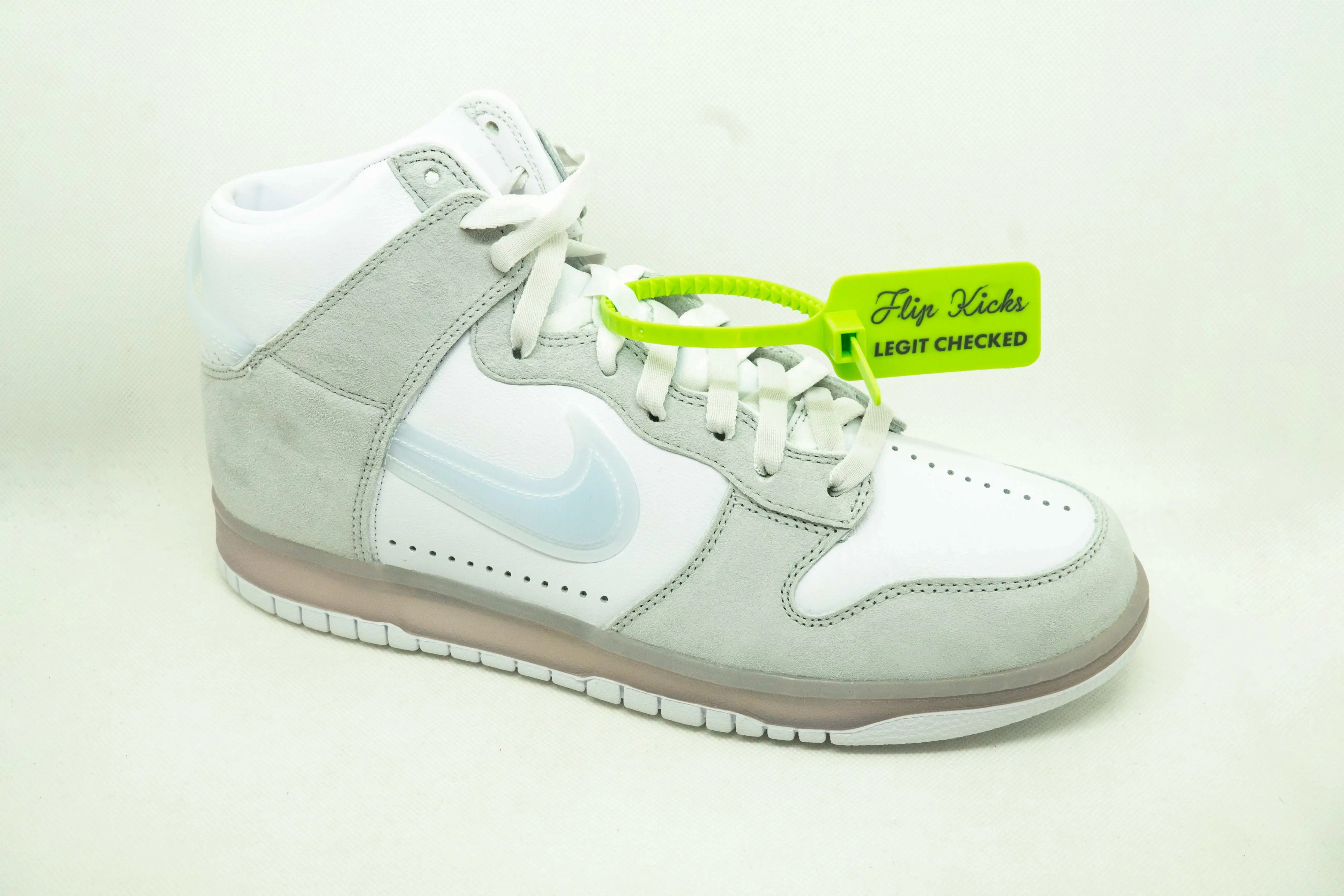 Dunk High SLAM JAM BLANCO PLATINO PURO