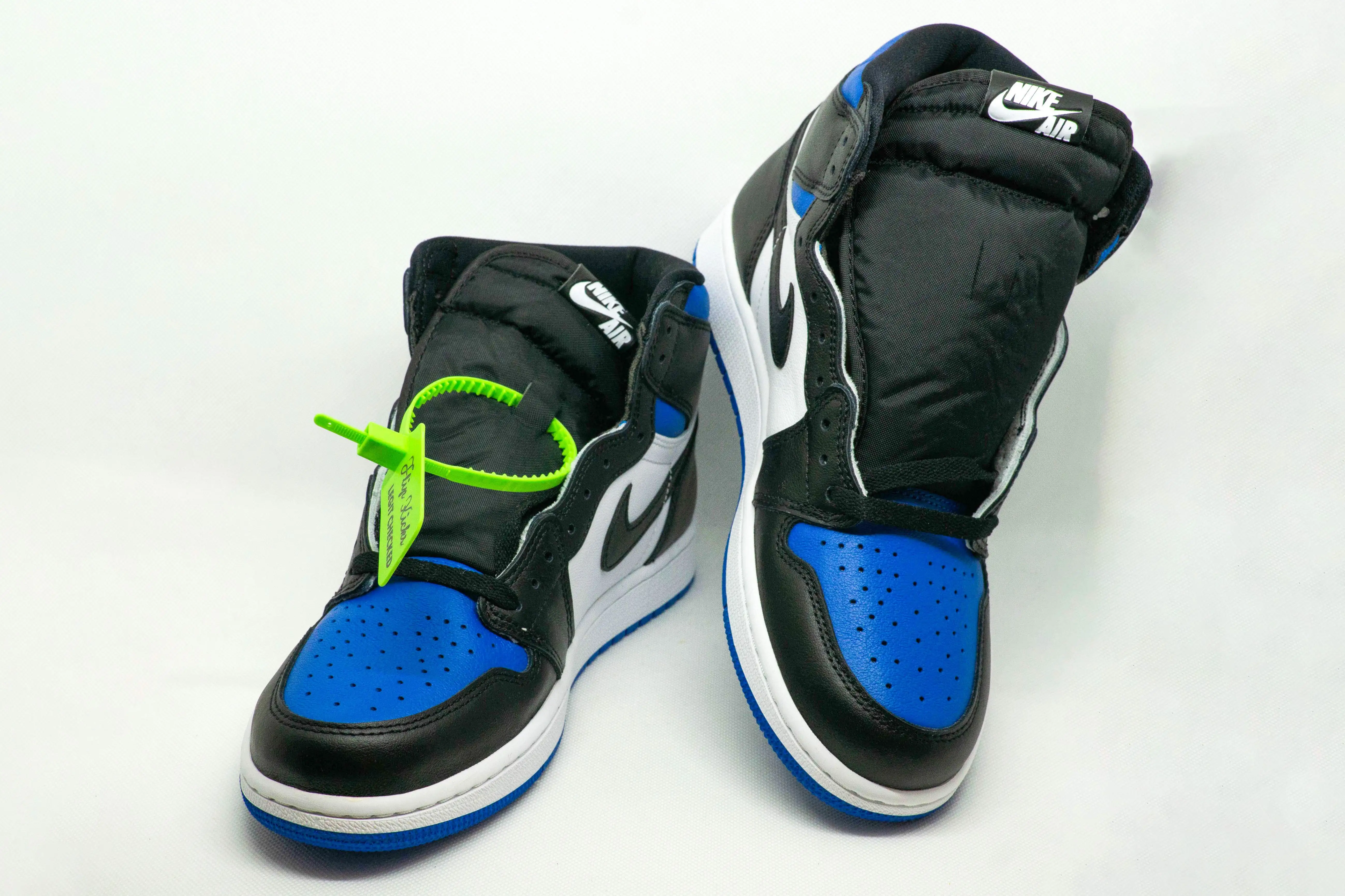 Jordan 1 Alto ROYAL TOE - Imagen 3