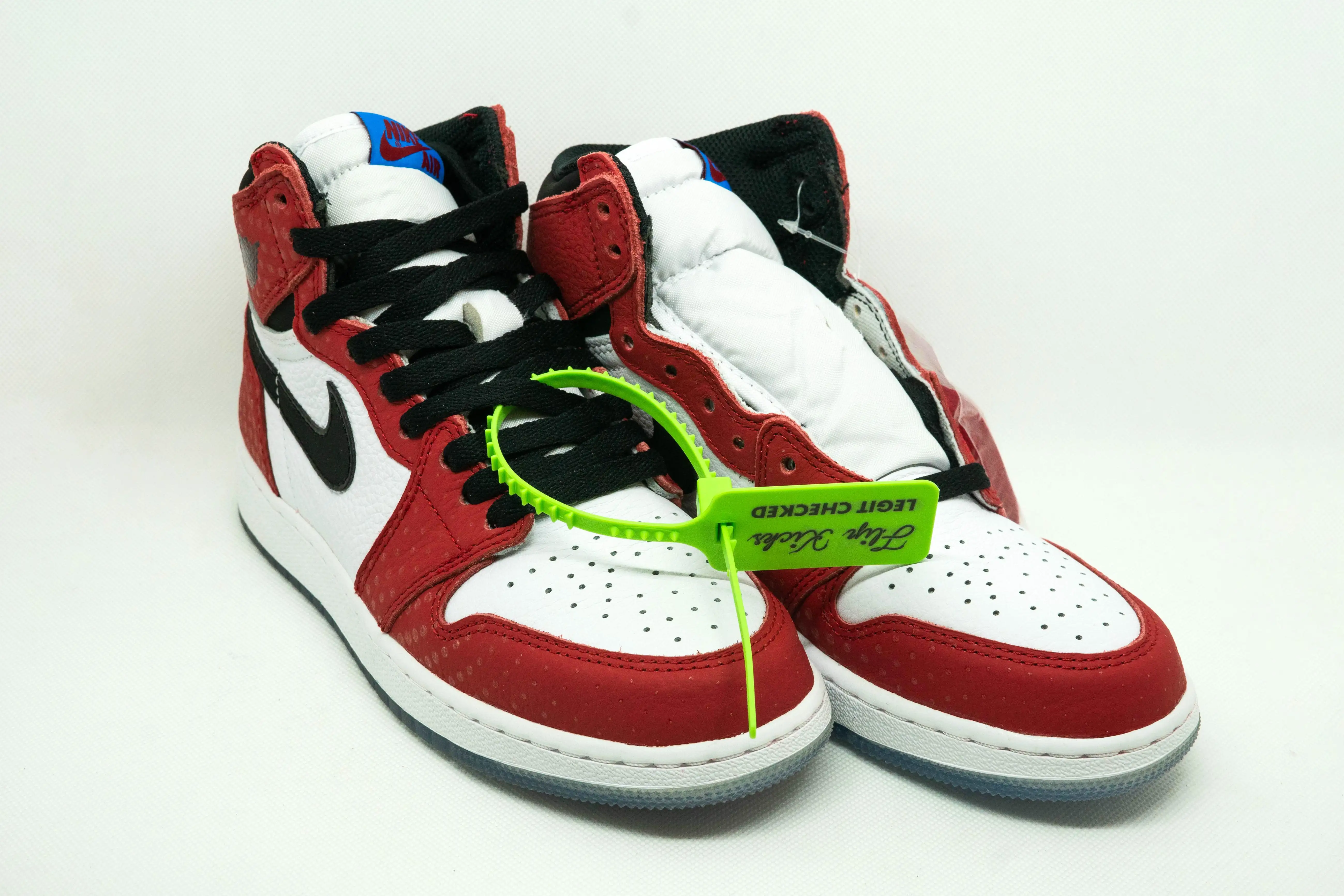 Jordan 1 High HISTORIA DEL ORIGEN DE SPIDER-MAN - Imagen 2