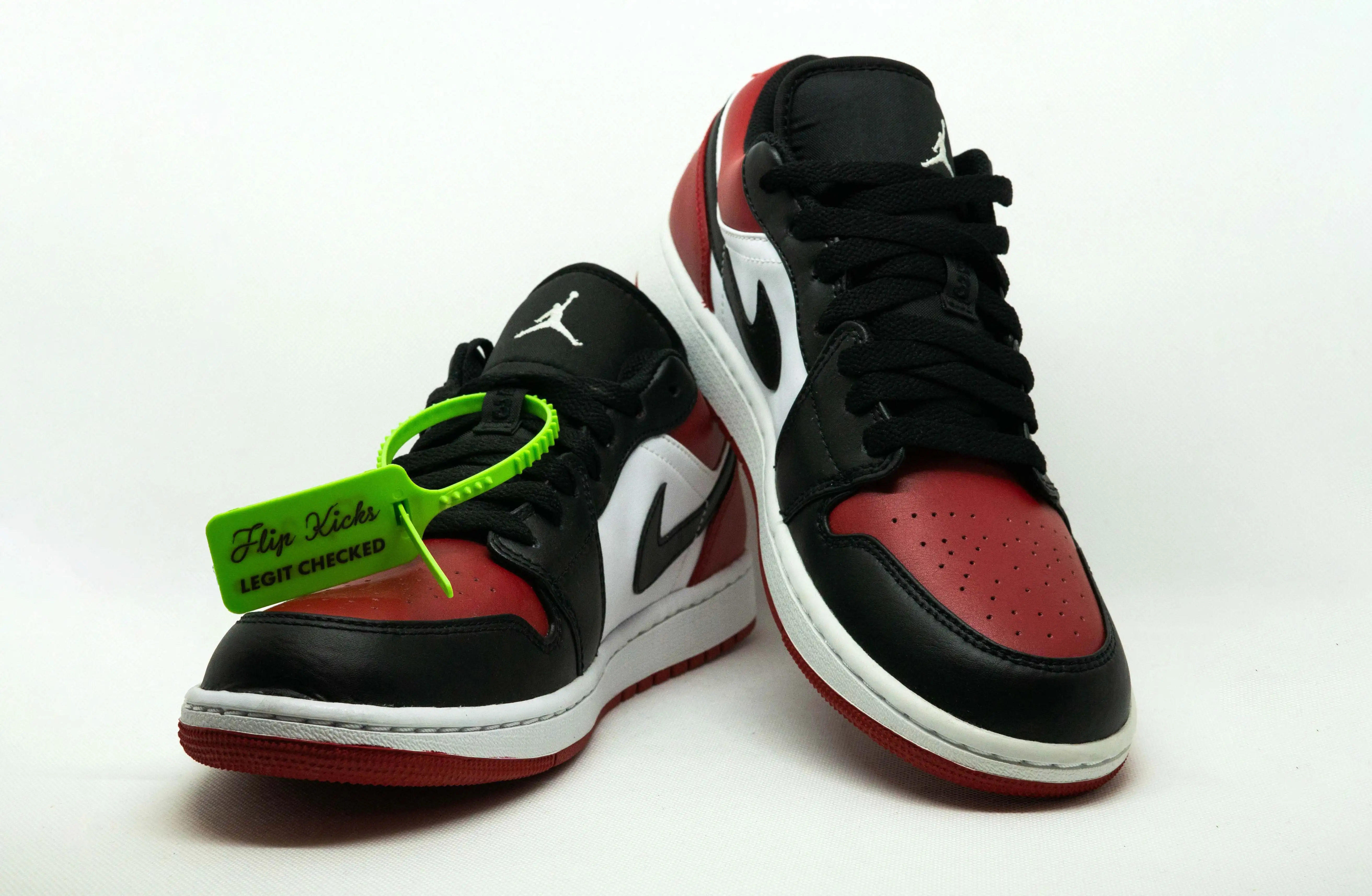 Jordan 1 Low BRED TOE - Imagen 2