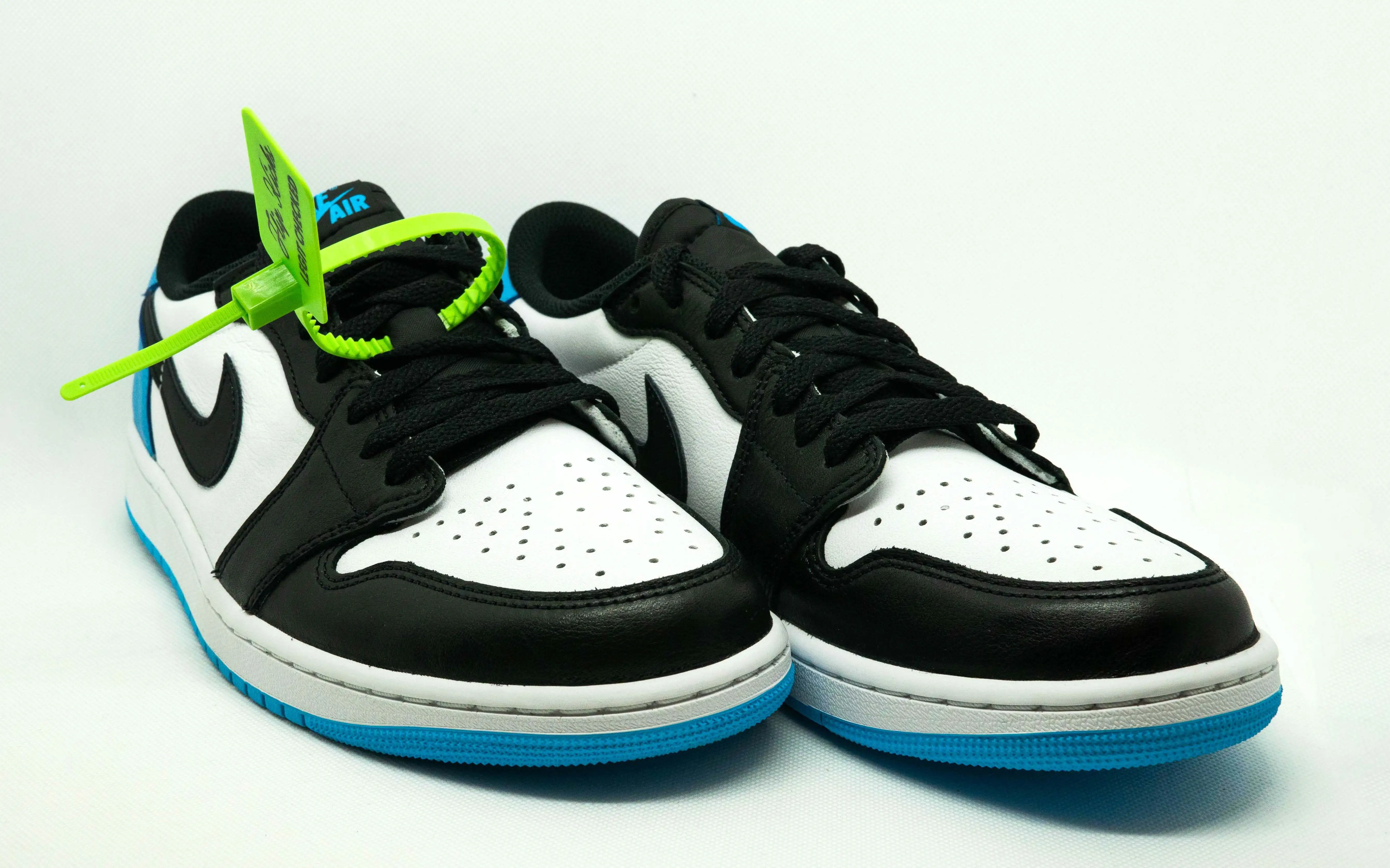 Jordan 1 Low AZUL POLVO - Imagen 2