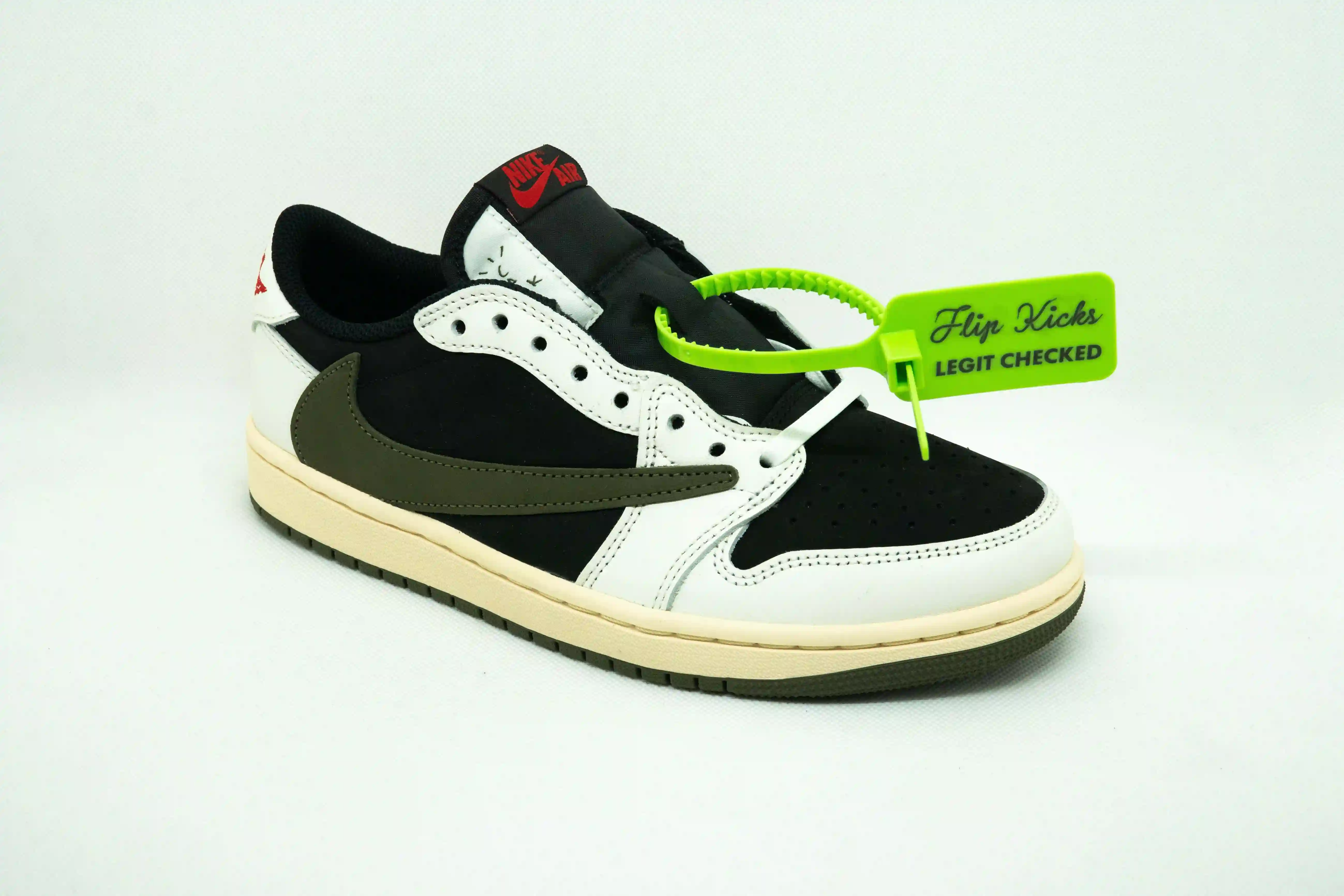 Jordan 1 Low TRAVIS SCOTT OLIVA