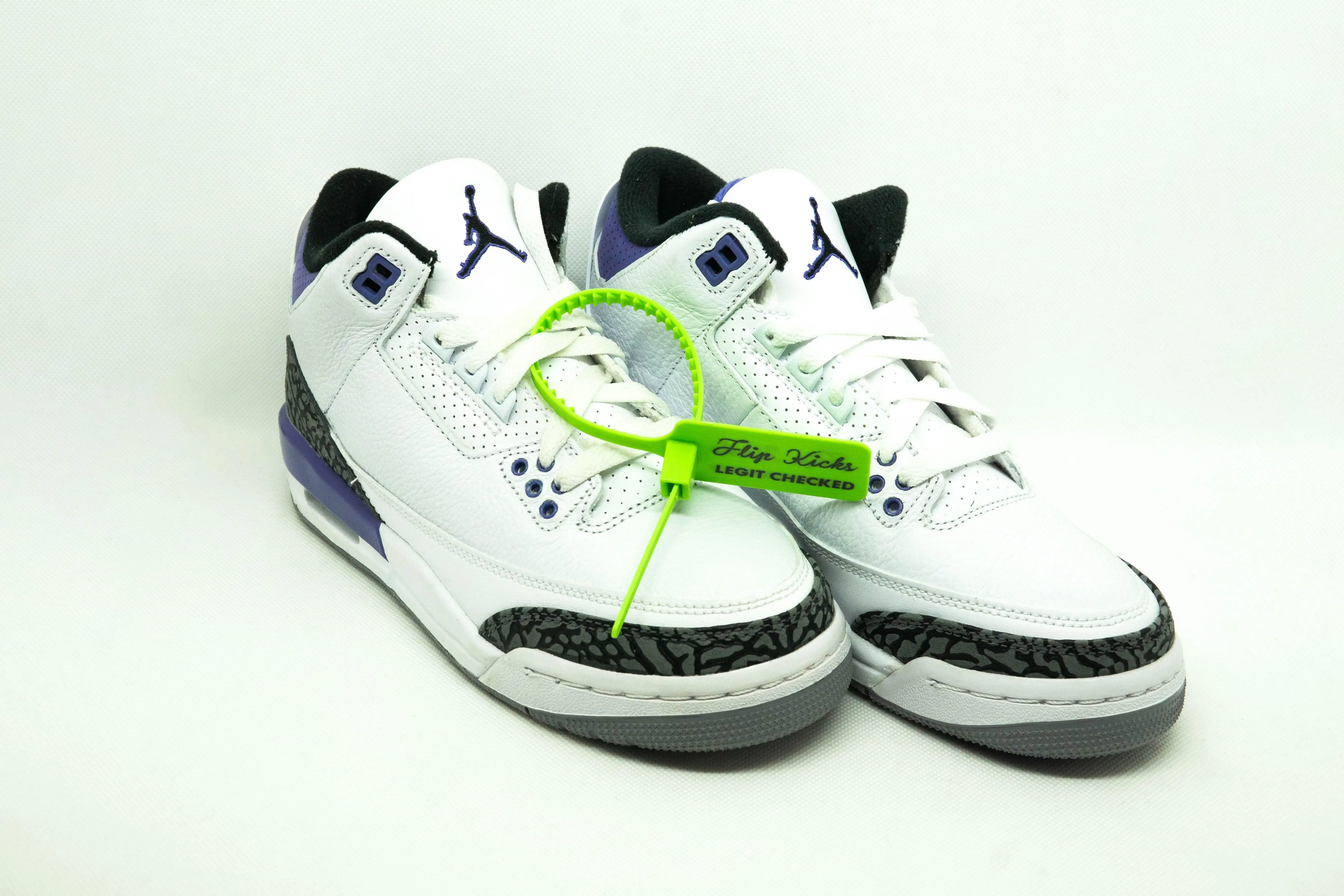 Jordan 3 IRIS OSCURO - Imagen 2