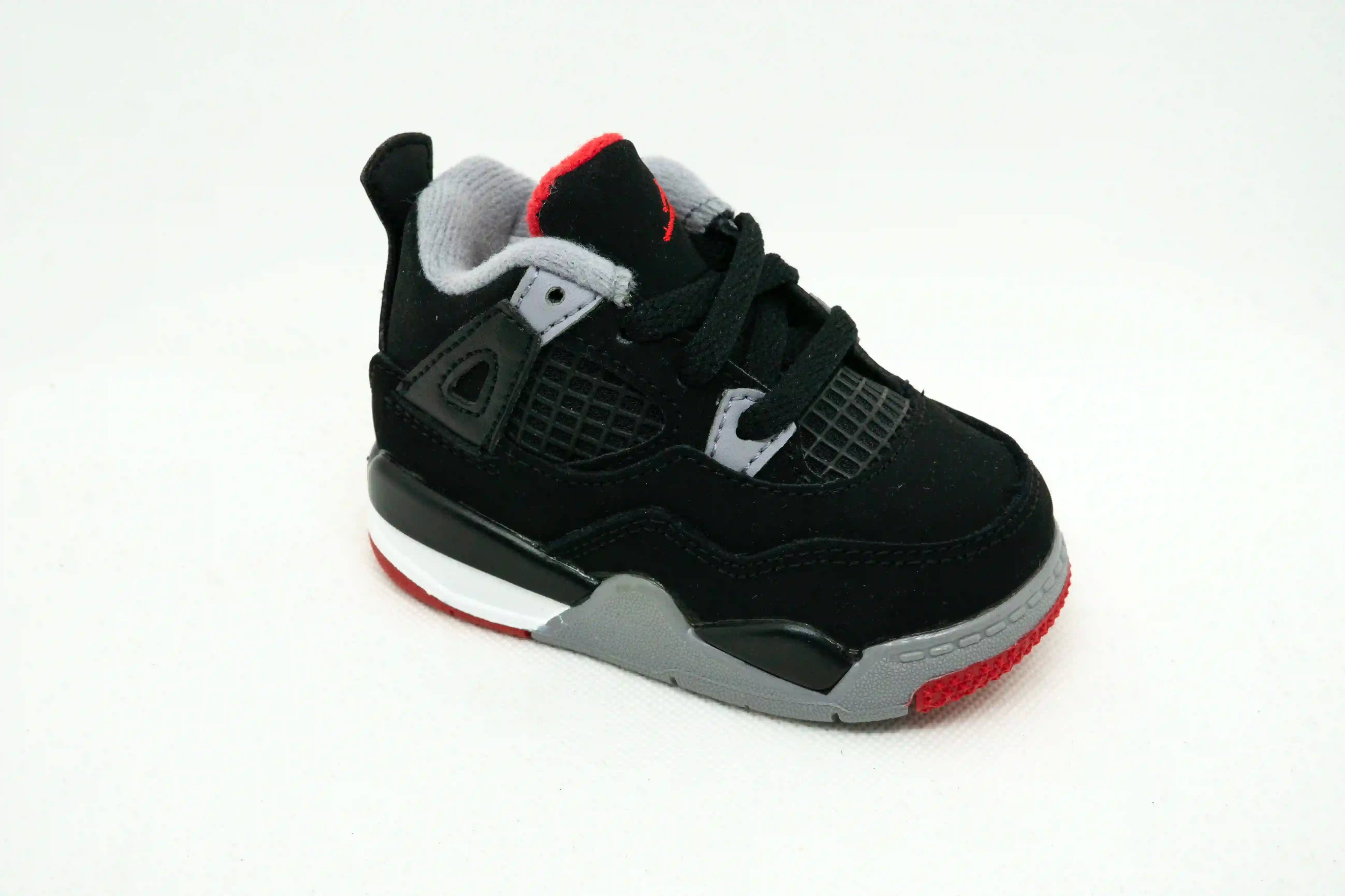 Jordan 4 CRÍA (NIÑOS)