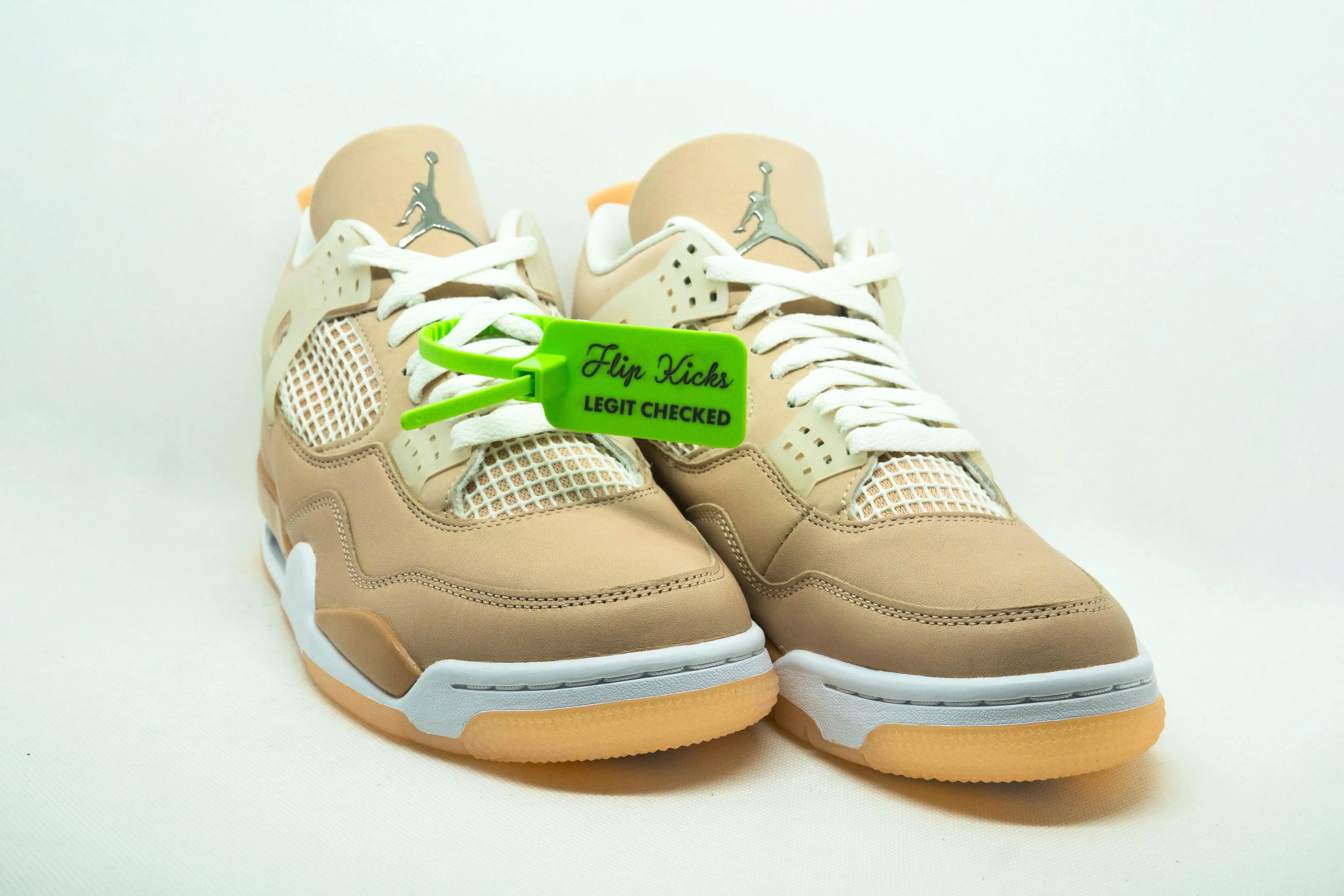 Jordan 4 SHIMMER (W) - Imagen 2