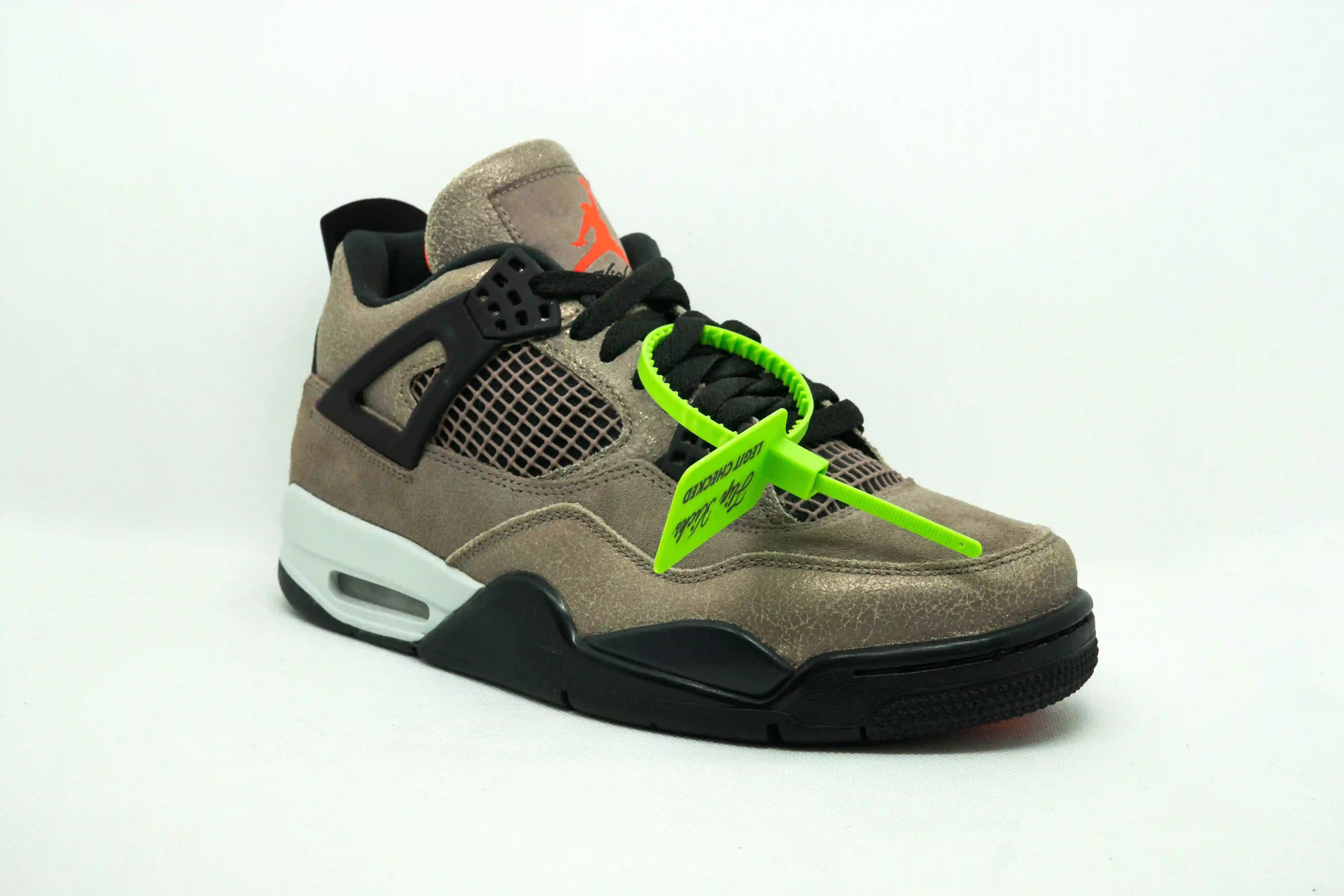 Jordan 4 TAUPE HAZE