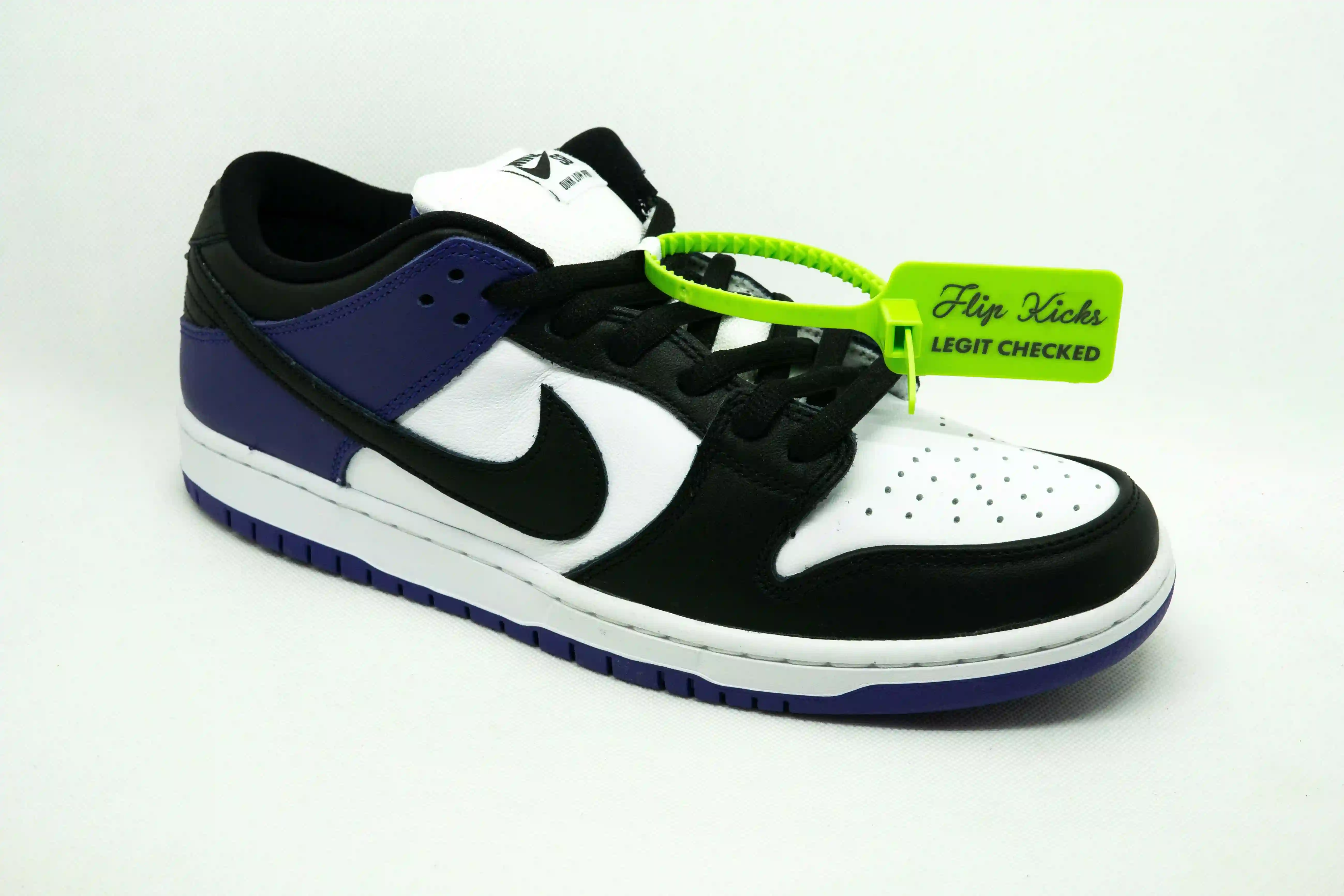 SB Dunk Low PÚRPURA CORTE
