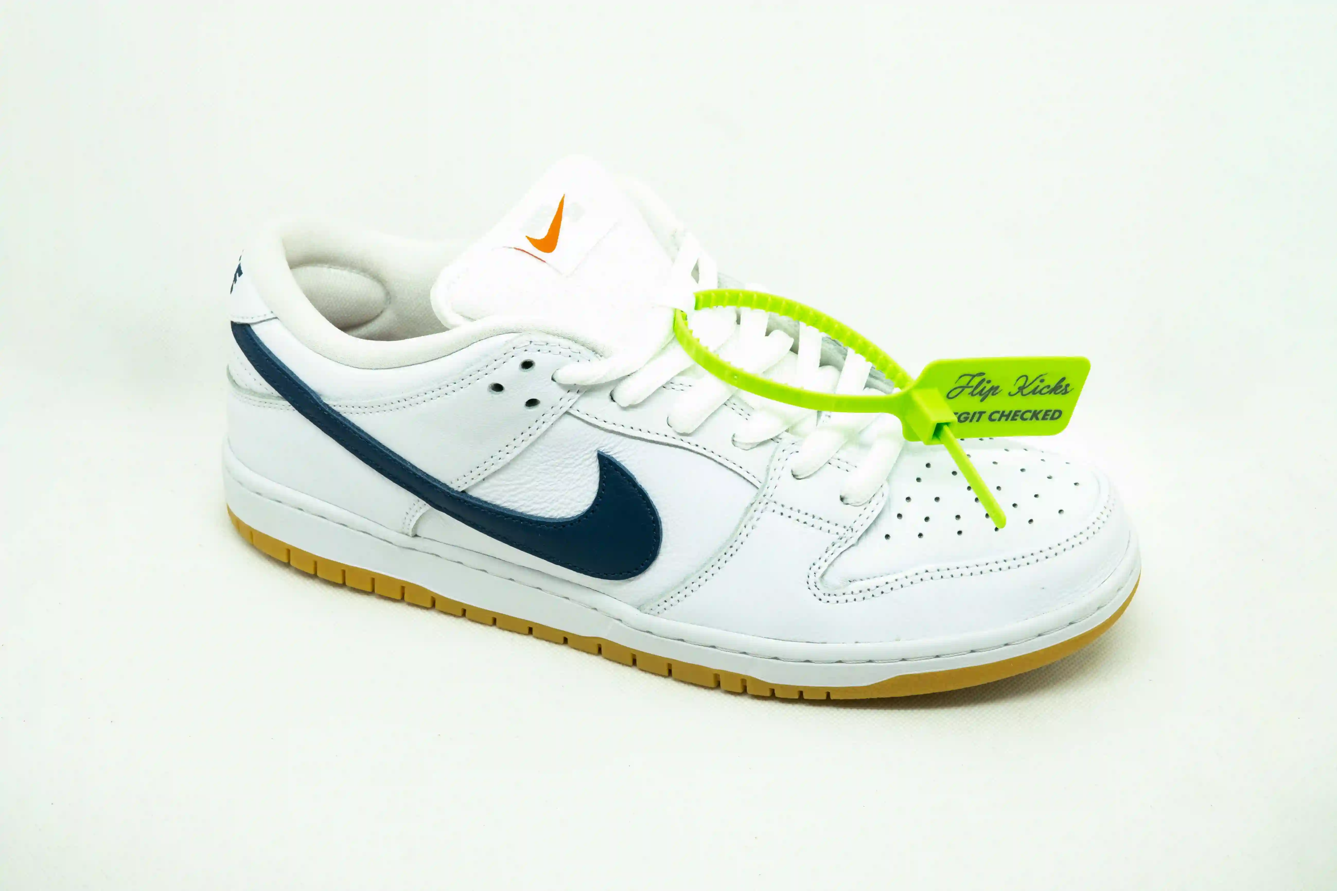 SB Dunk Low ORANGE LABEL BLANCO MARINO