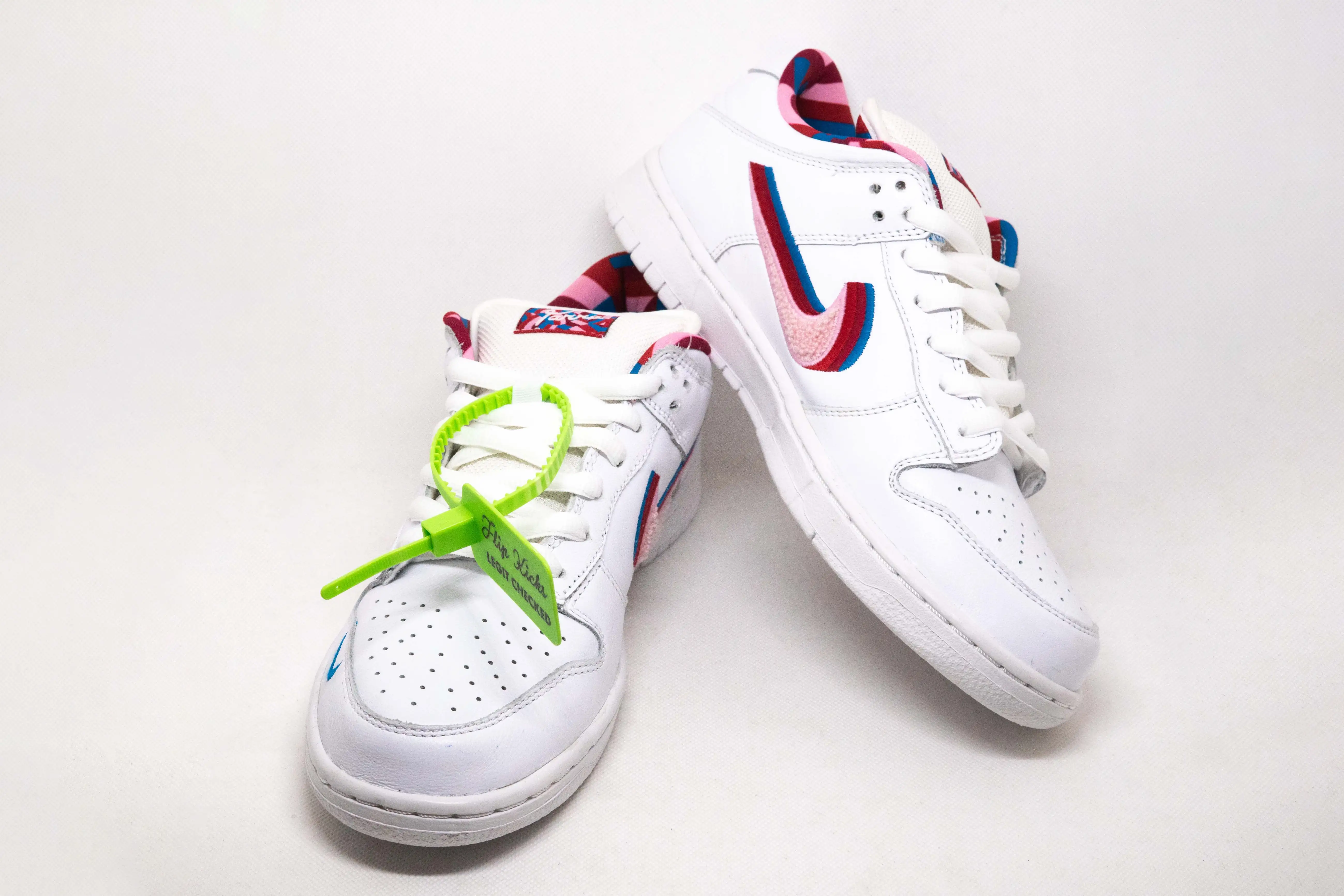SB Dunk Low PARRA - Imagen 3