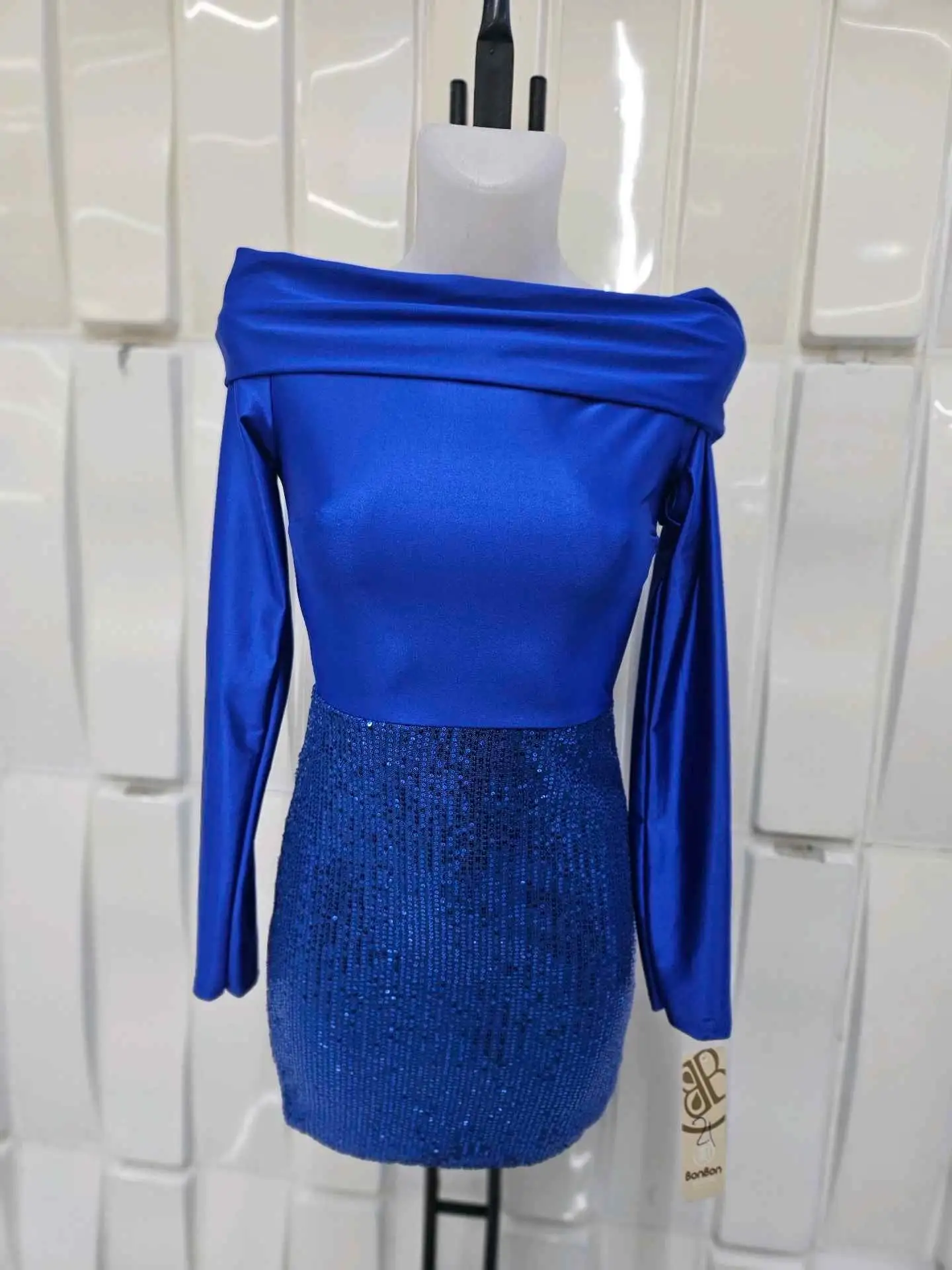 Vestido licra lentejuelas - Imagen 3