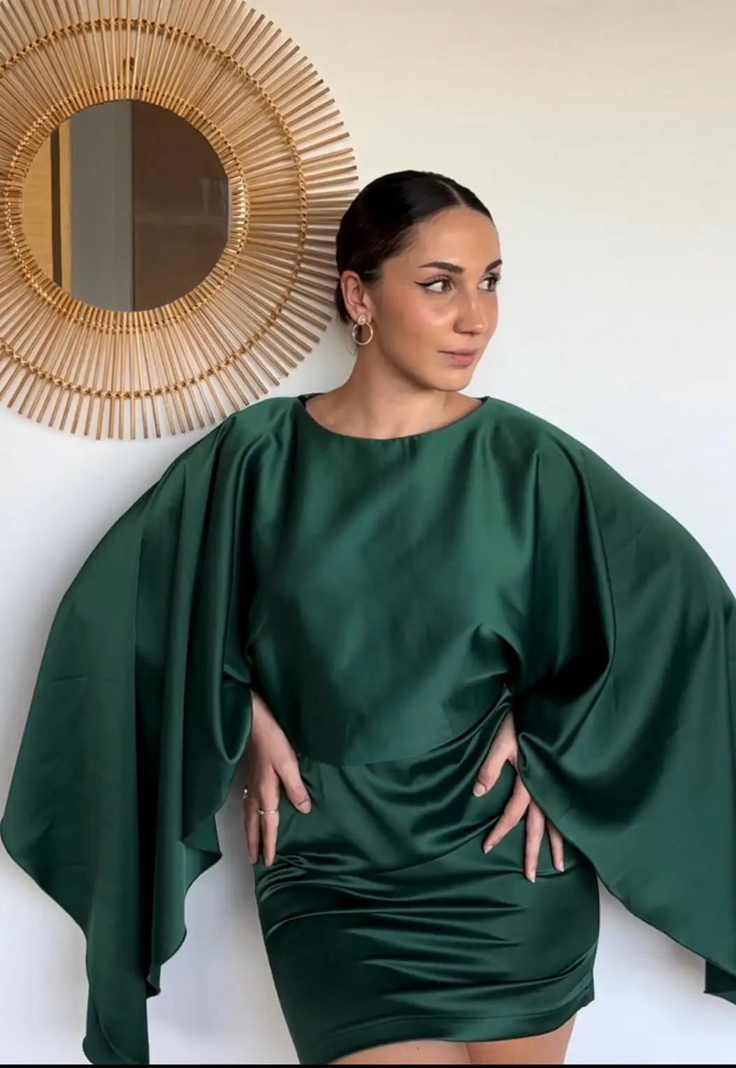 Vestido mangas abiertas