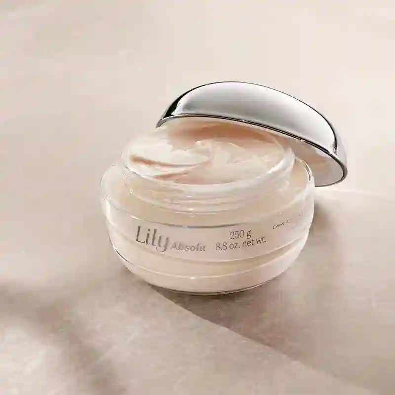 CREMA HIDRATANTE SATINADA LILY ABSOLU, 250G