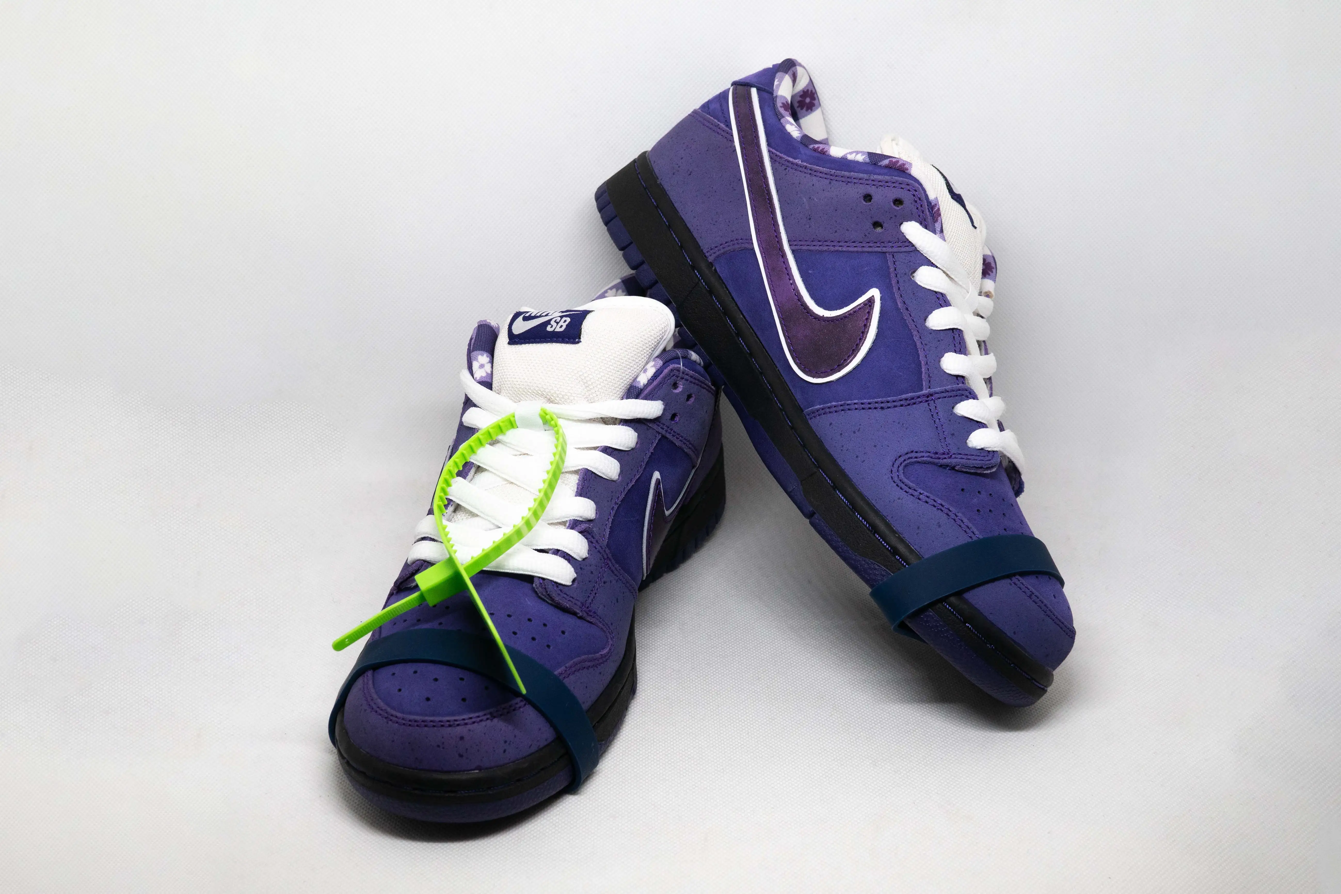 SB Dunk Low CONCEPTOS LANGOSTA PÚRPURA - Imagen 3
