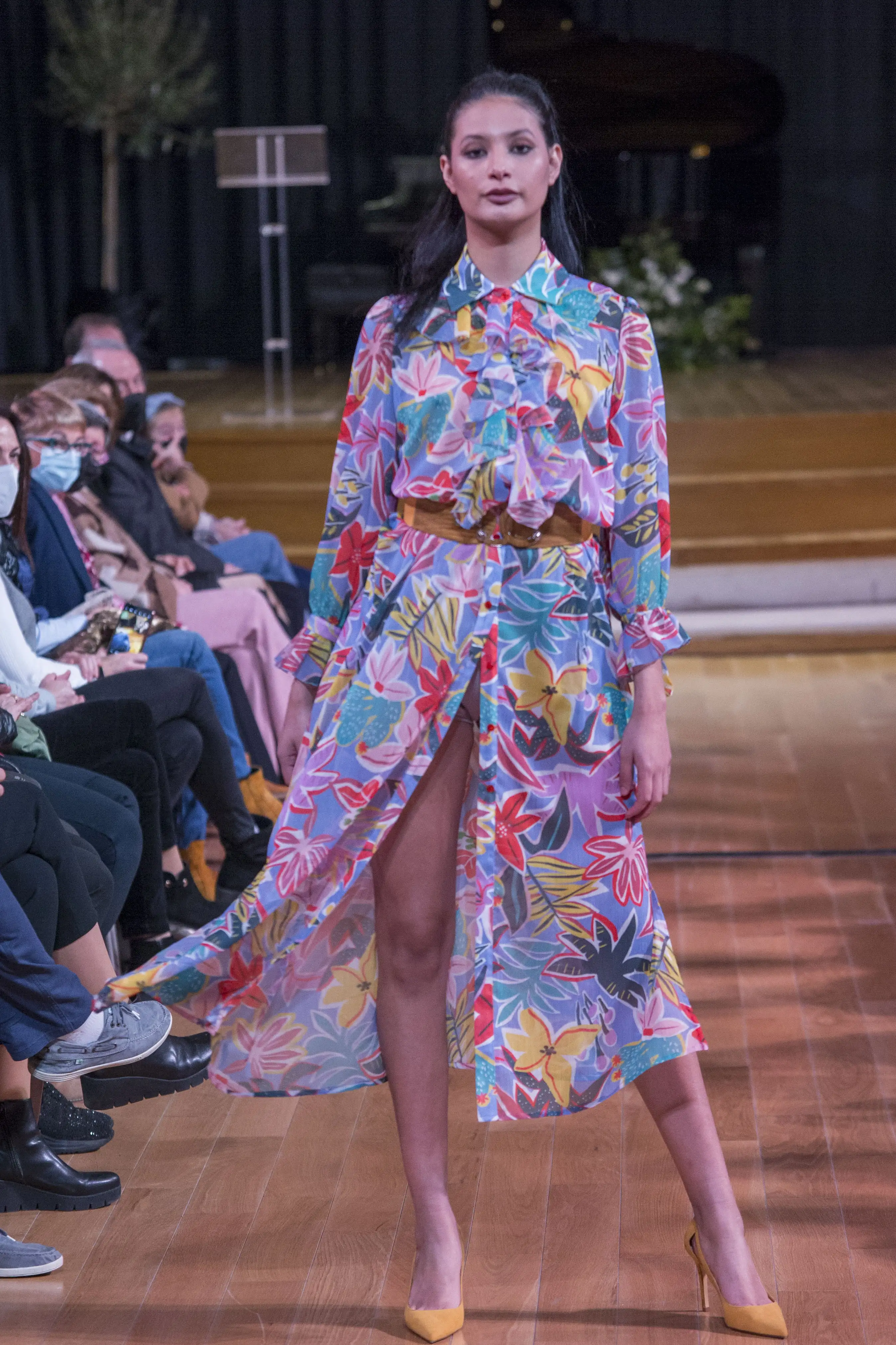 Vestido camisero - Imagen 2