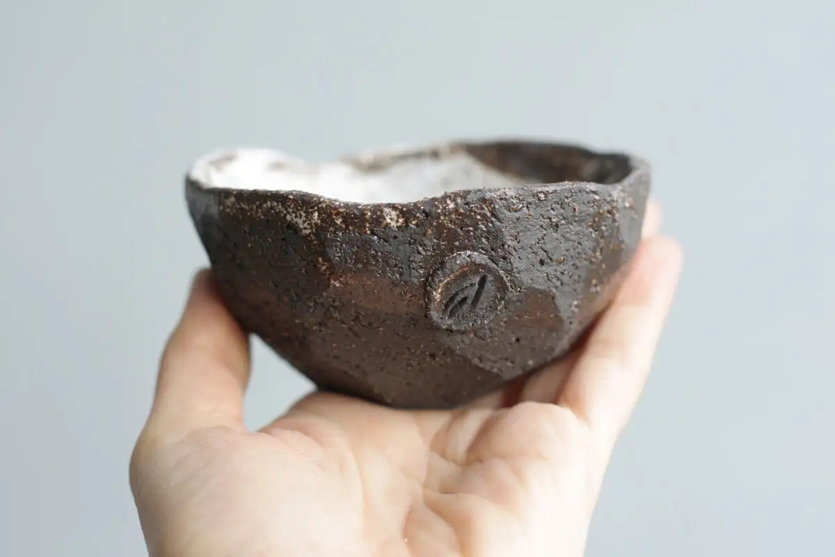 Tazón de té facetado marrón oscuro - Imagen 2