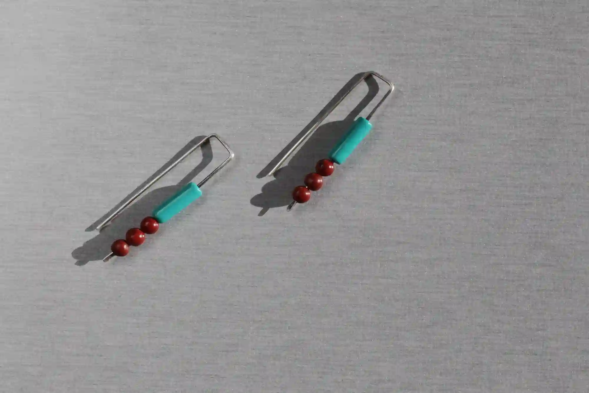 Frida - jaspe rojo y turquesa - pendientes de plata de primera ley