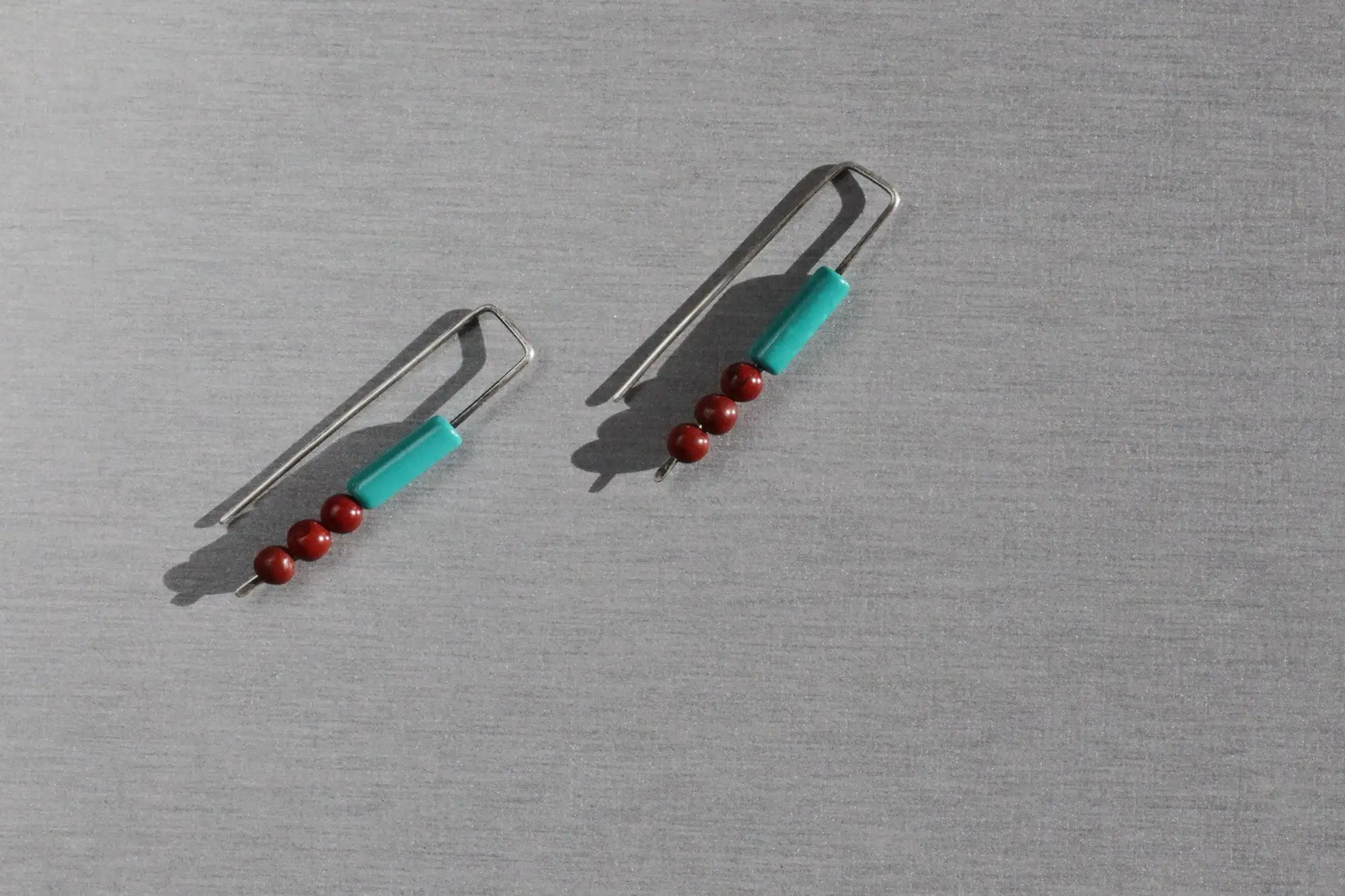 Frida - jaspe rojo y turquesa - pendientes de plata de primera ley