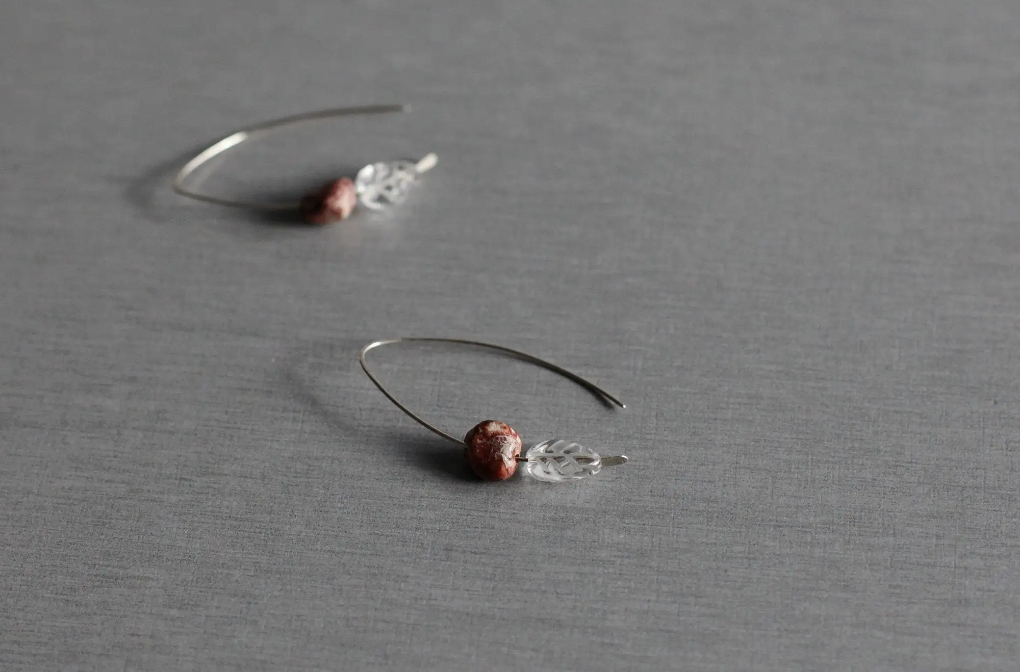 Pendientes aros abiertos plata hoja de jaspe
