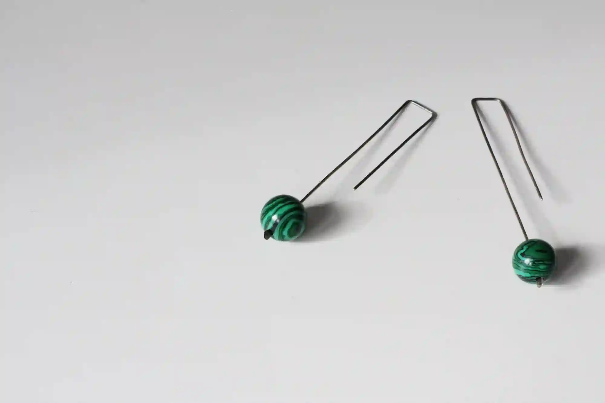 Malaquita - pendientes largos colgantes - plata de ley oxidada