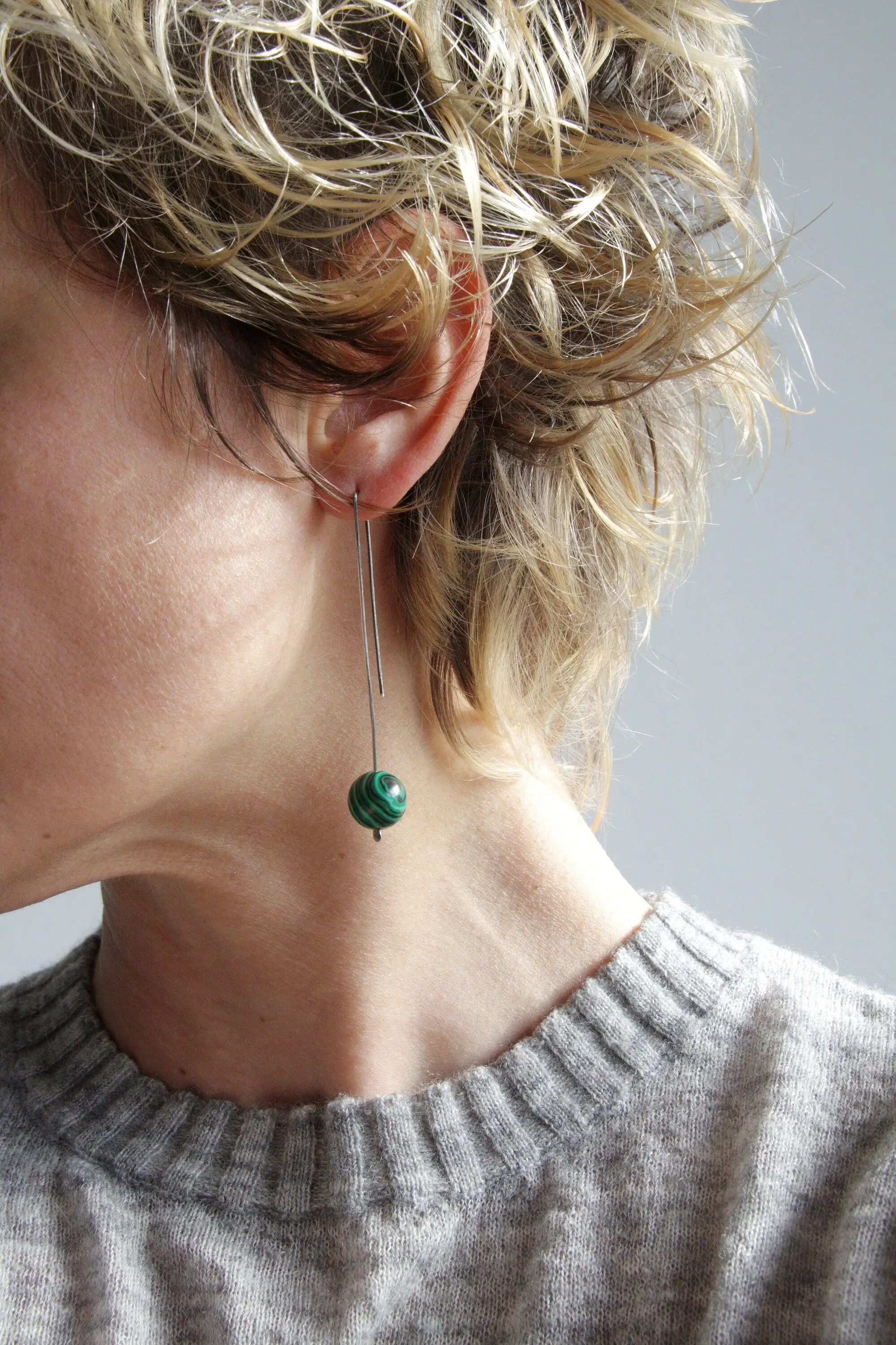 Malaquita - pendientes largos colgantes - plata de ley oxidada - Imagen 2