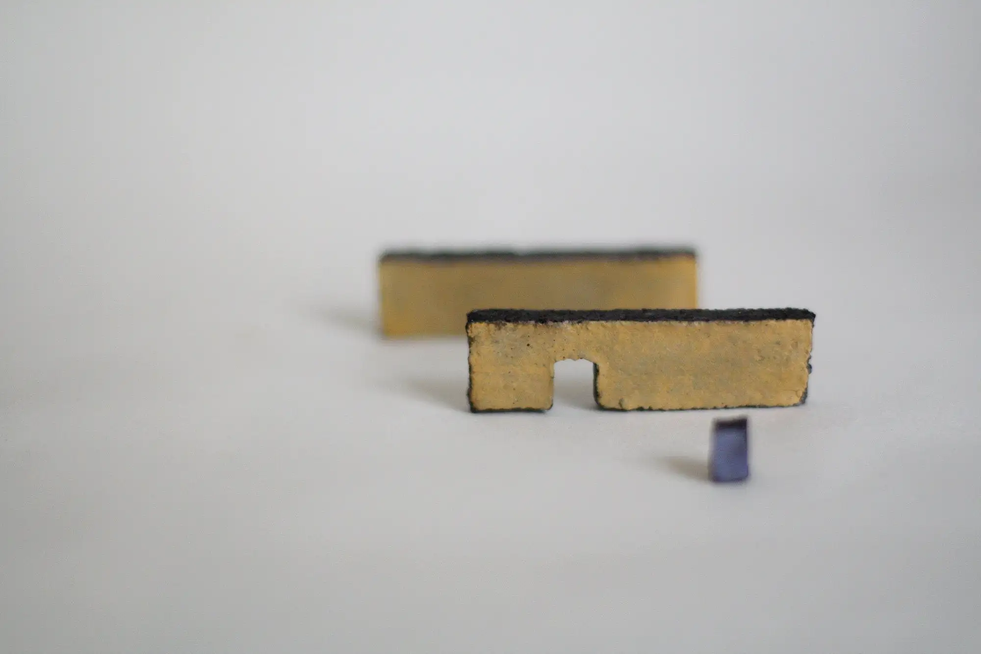 Minimal ceramic sculpture - Image 10