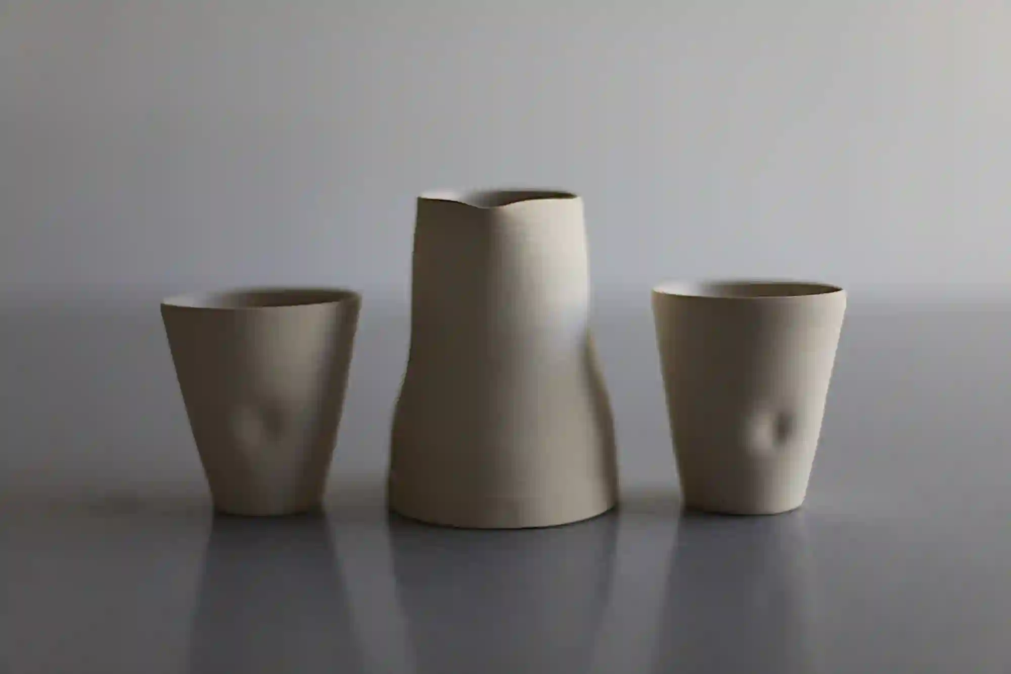 Juego de té - taza justa con dos tazas de té, Juego de sake - gres