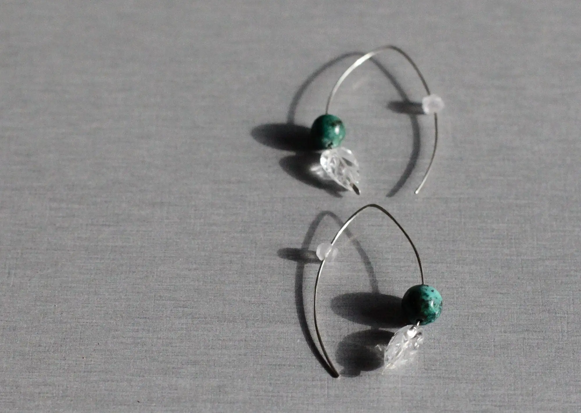 Pendientes aros abiertos plata hoja turquesa - Imagen 4