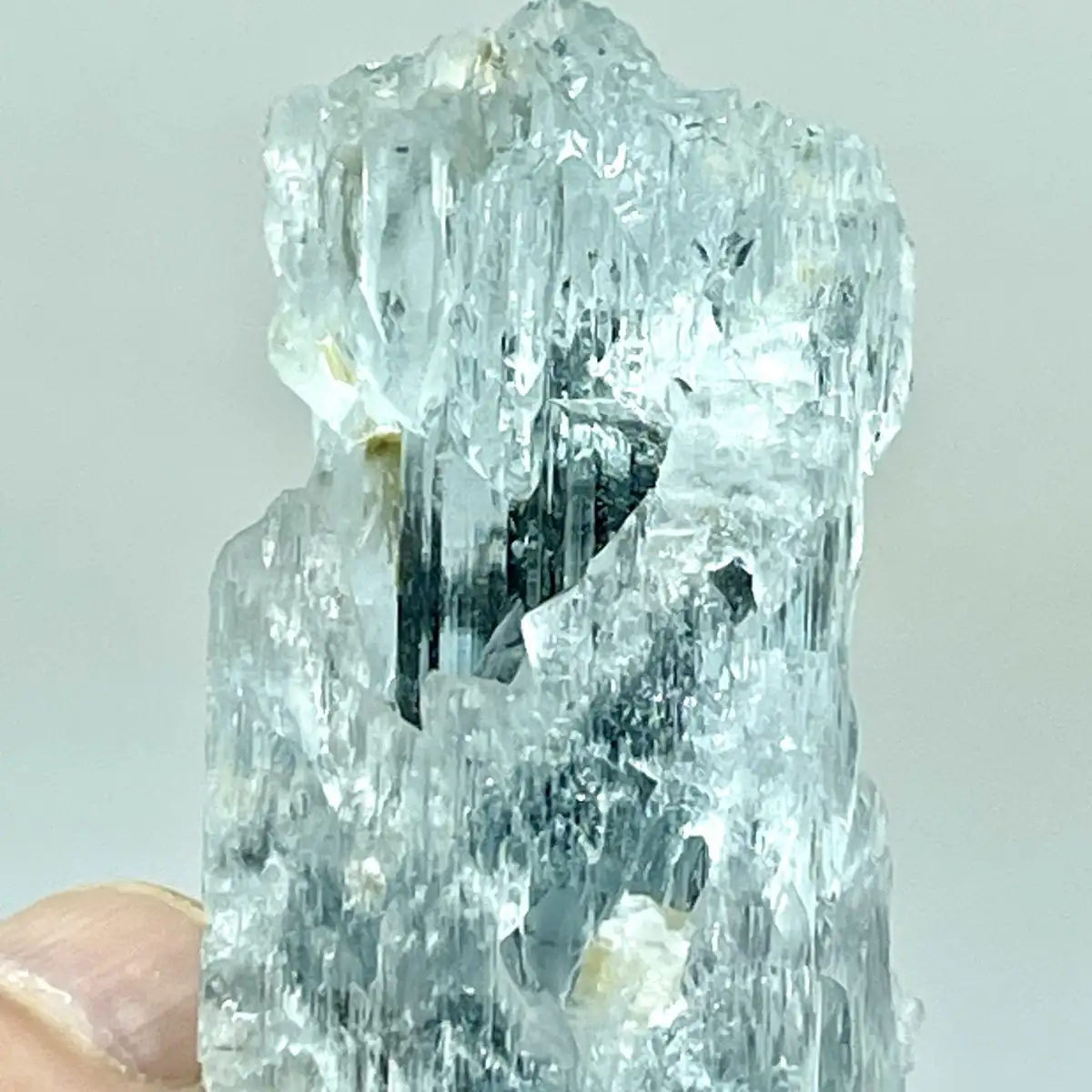 AGUAMARINA CON TURMALINA NEGRA - Imagen 8