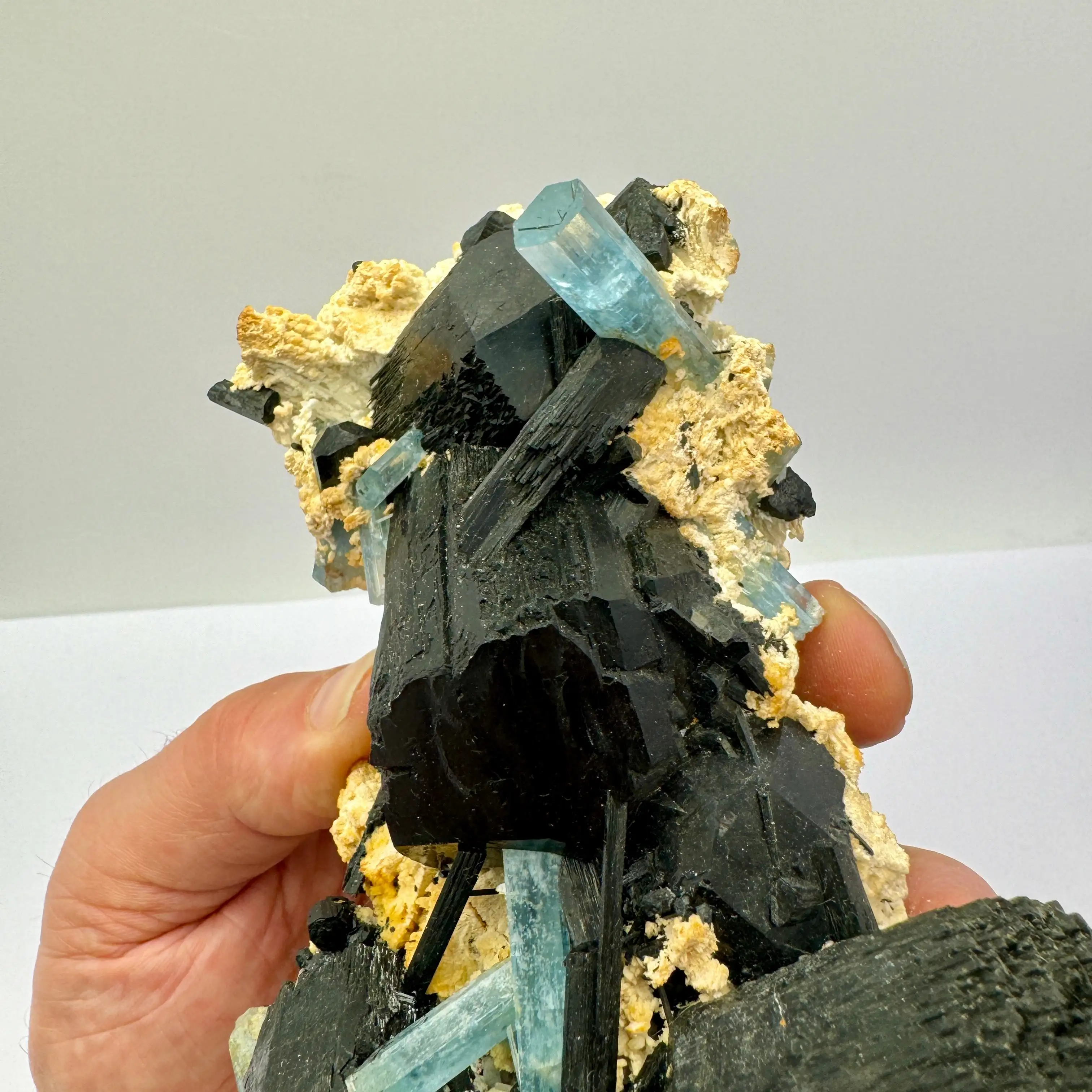 AGUAMARINA CON TURMALINA NEGRA - Imagen 4