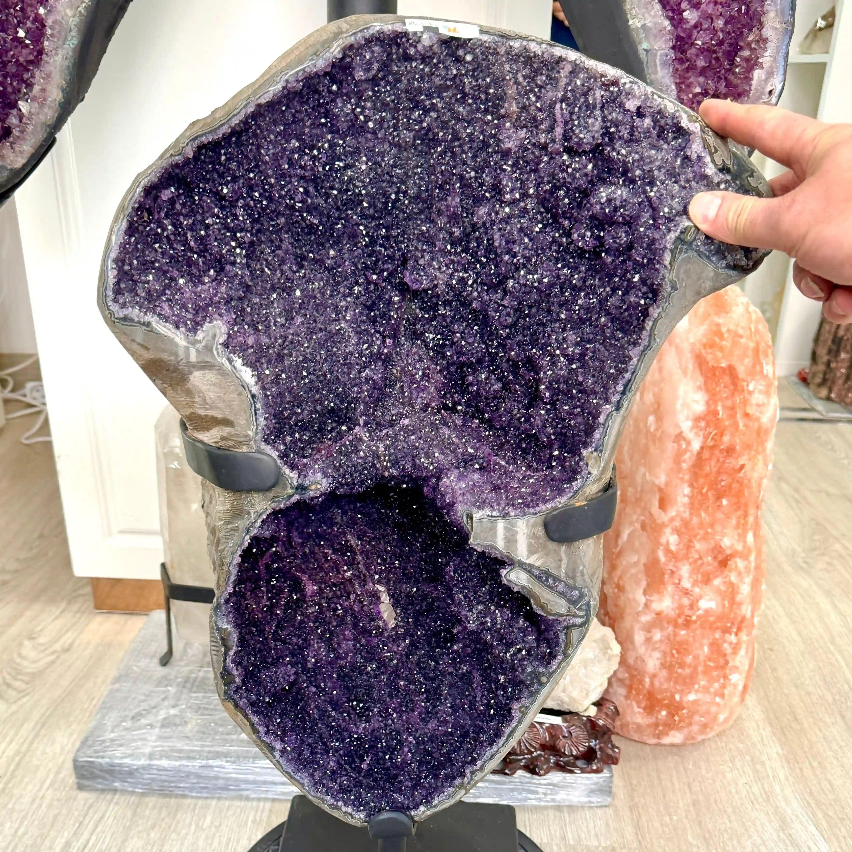 GEODA DE AMATISTA CALIDAD EXTRA 25,4 kg.
