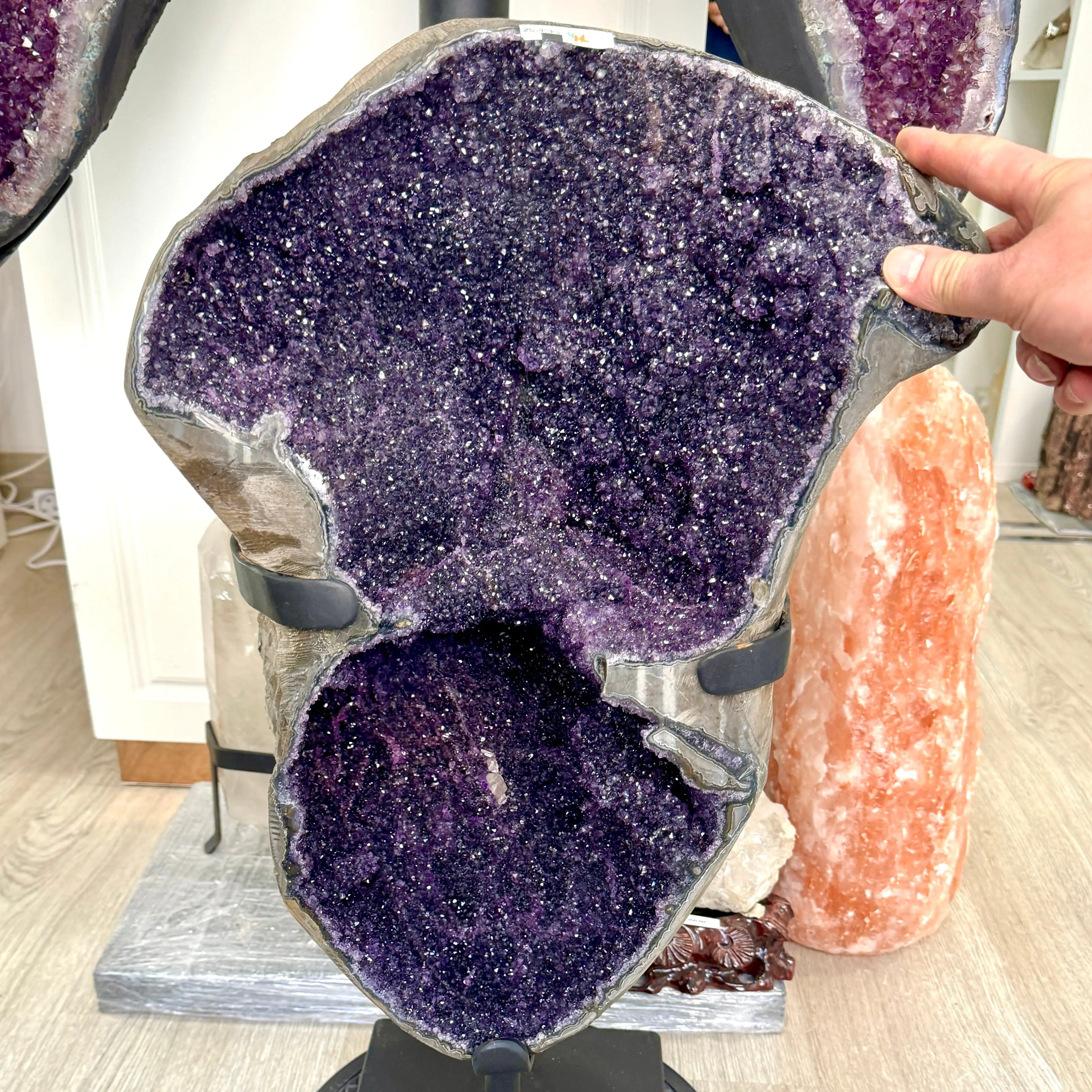 GEODA DE AMATISTA CALIDAD EXTRA 25,4 kg.
