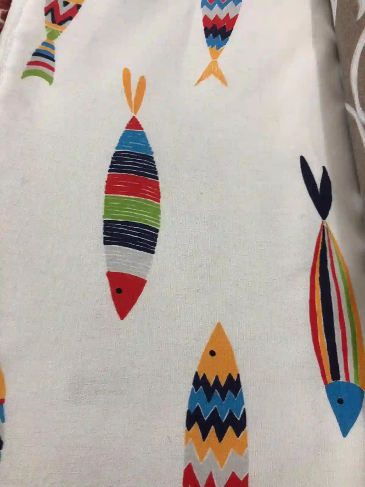 Tejido algodón peces ancho 2,80 y textura tapicería