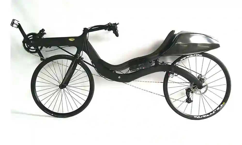 M5 Carbono Alto Racer