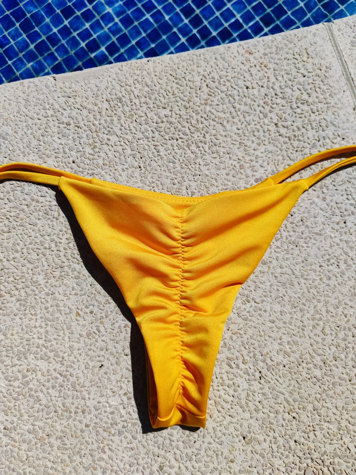 NC-0139 / Bikini amarillo girasol con cristales - Imagen 5