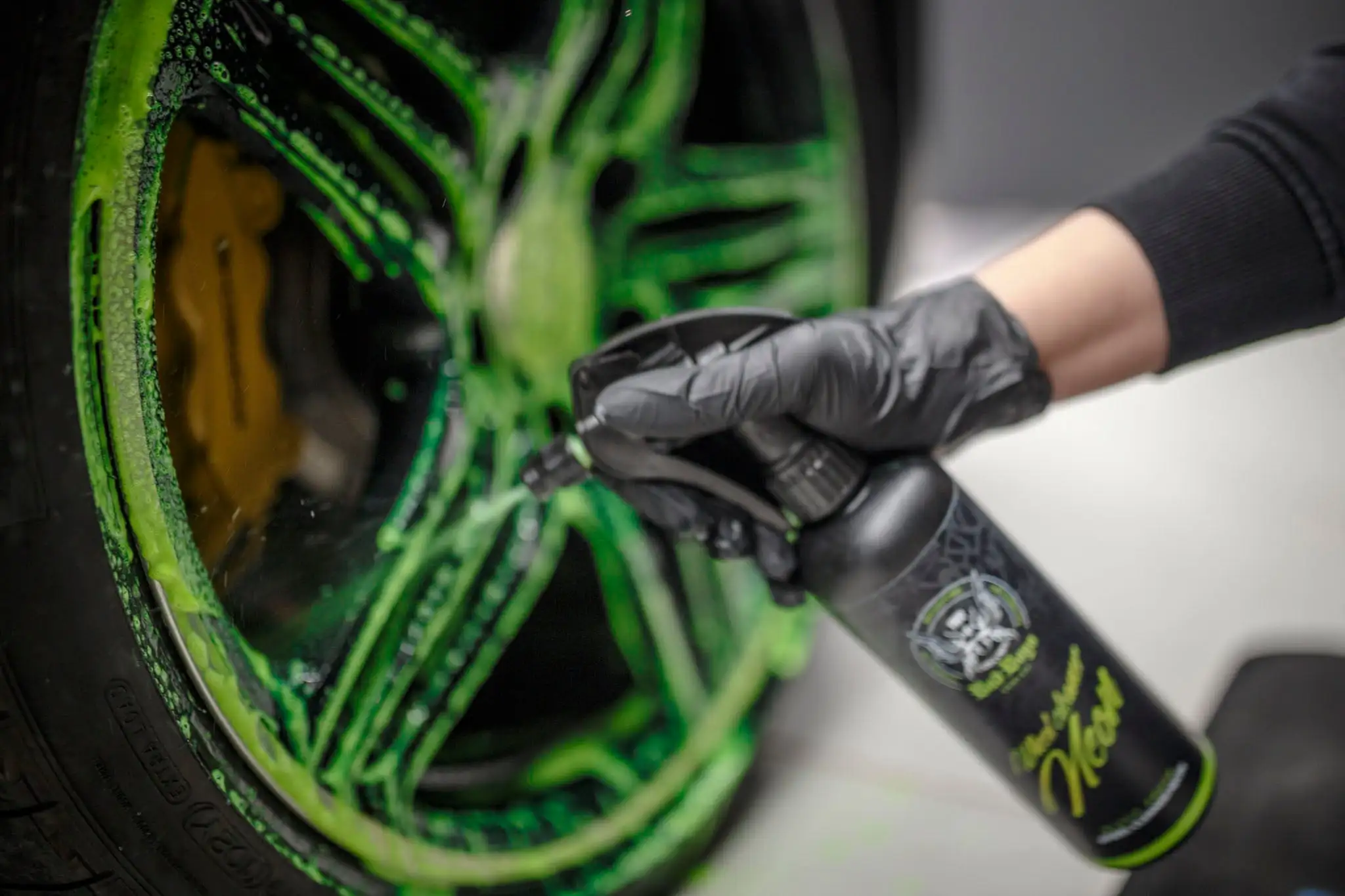Wheel Cleaner Neon 500ml - Image 3
