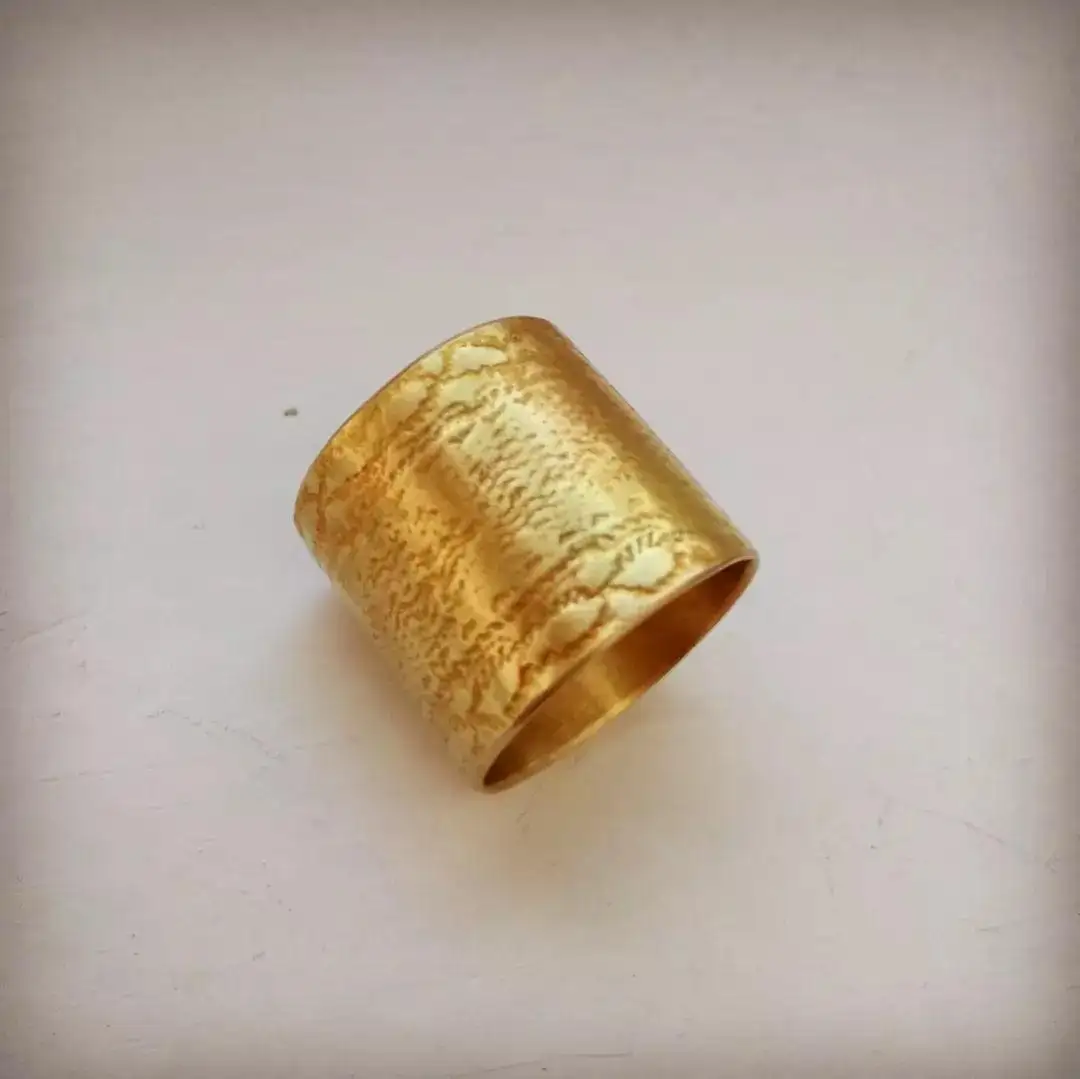 Anillo Luxor