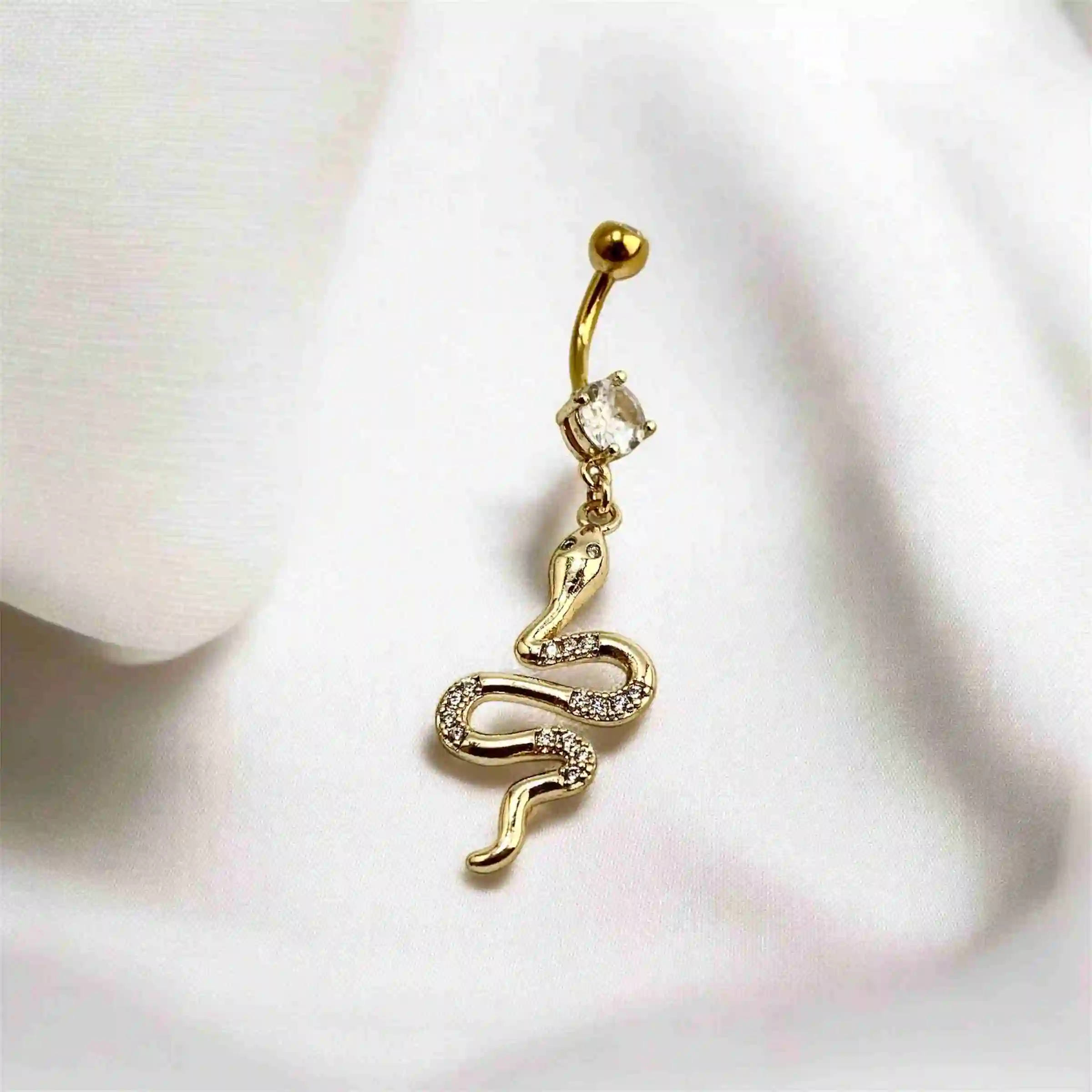 Piercing Serpiente en el ombligo