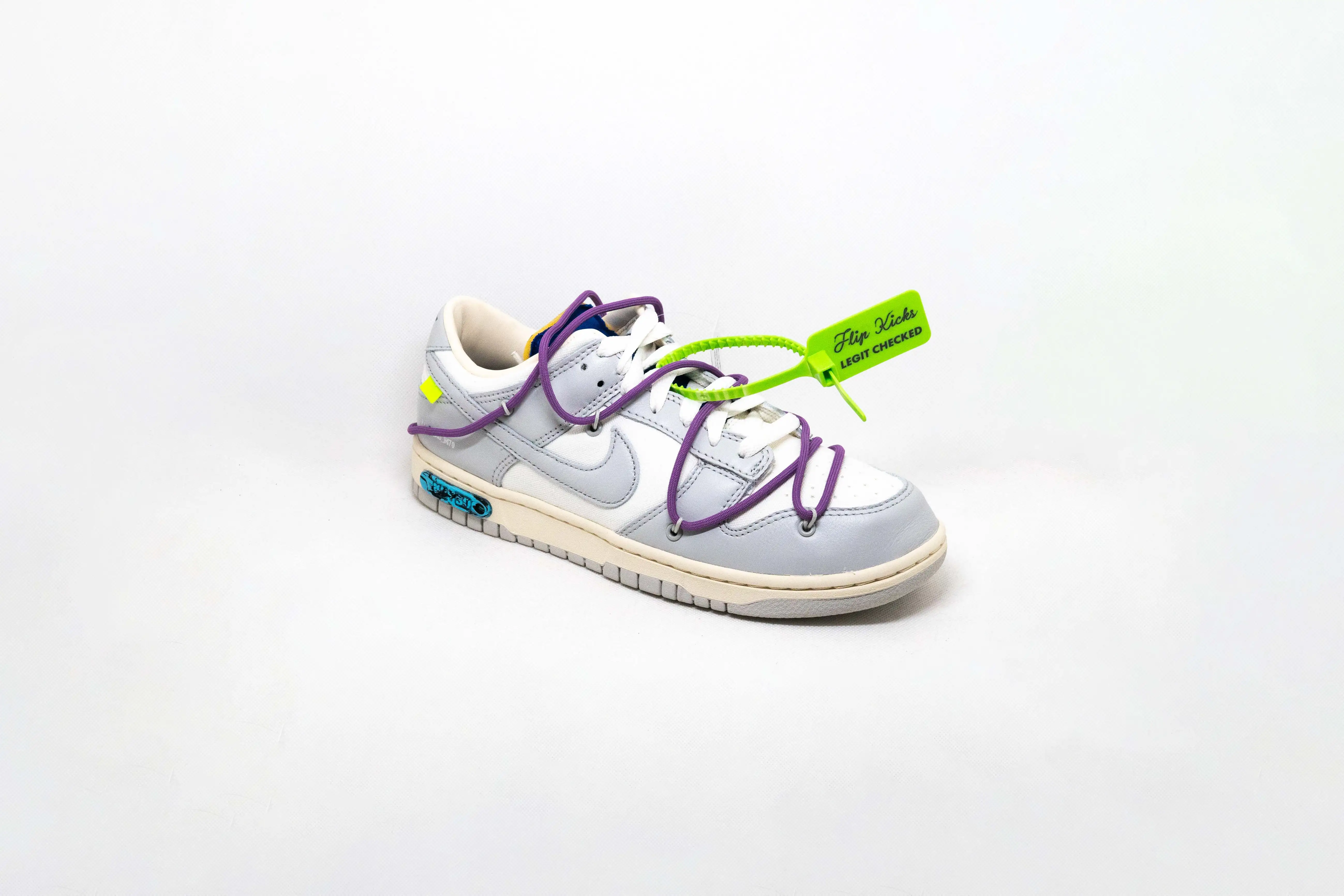 Dunk Low x OFF-WHITE LOTE 48 (SOLO ASIA)