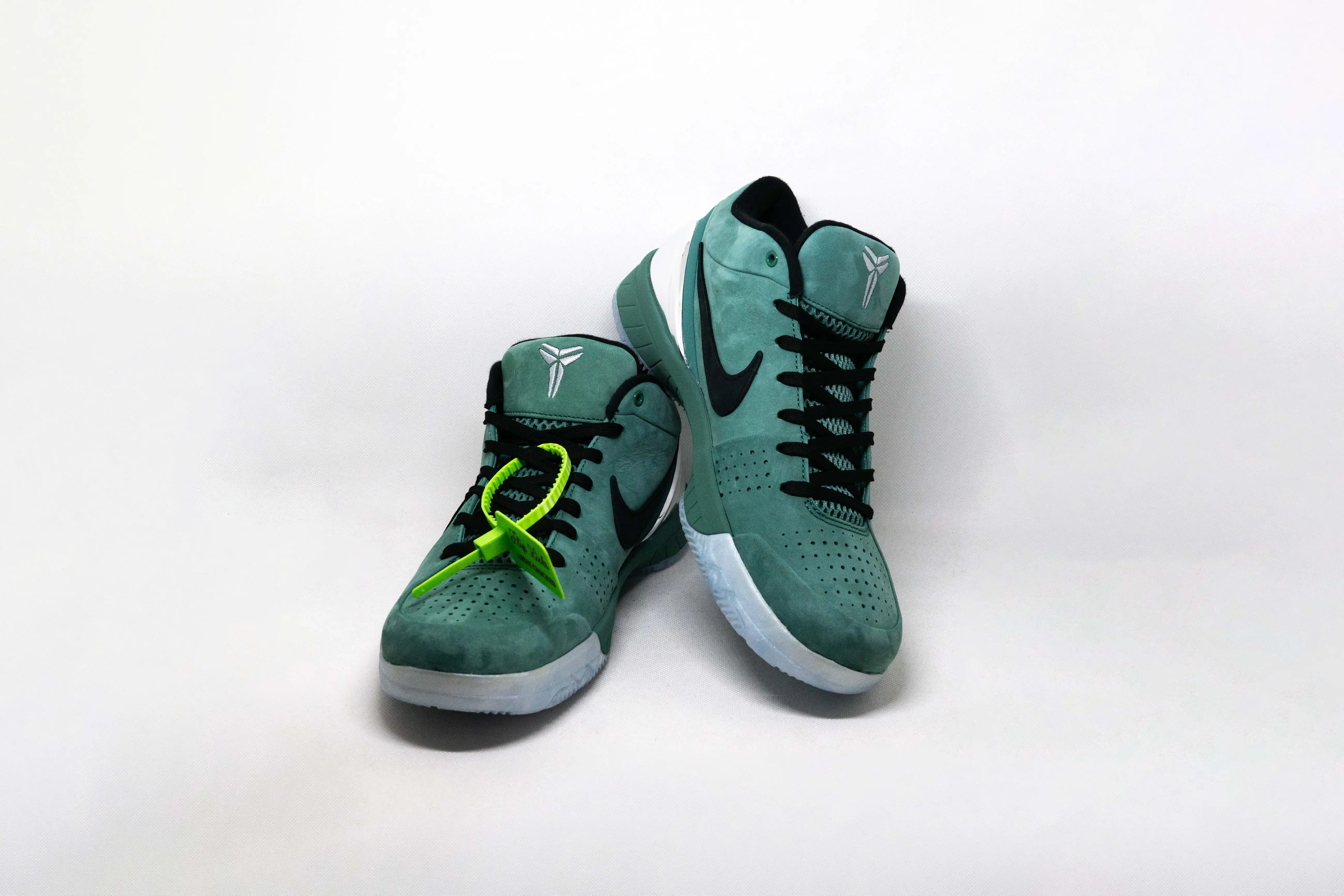 Kobe 4 PAPÁ NIÑA - Imagen 3