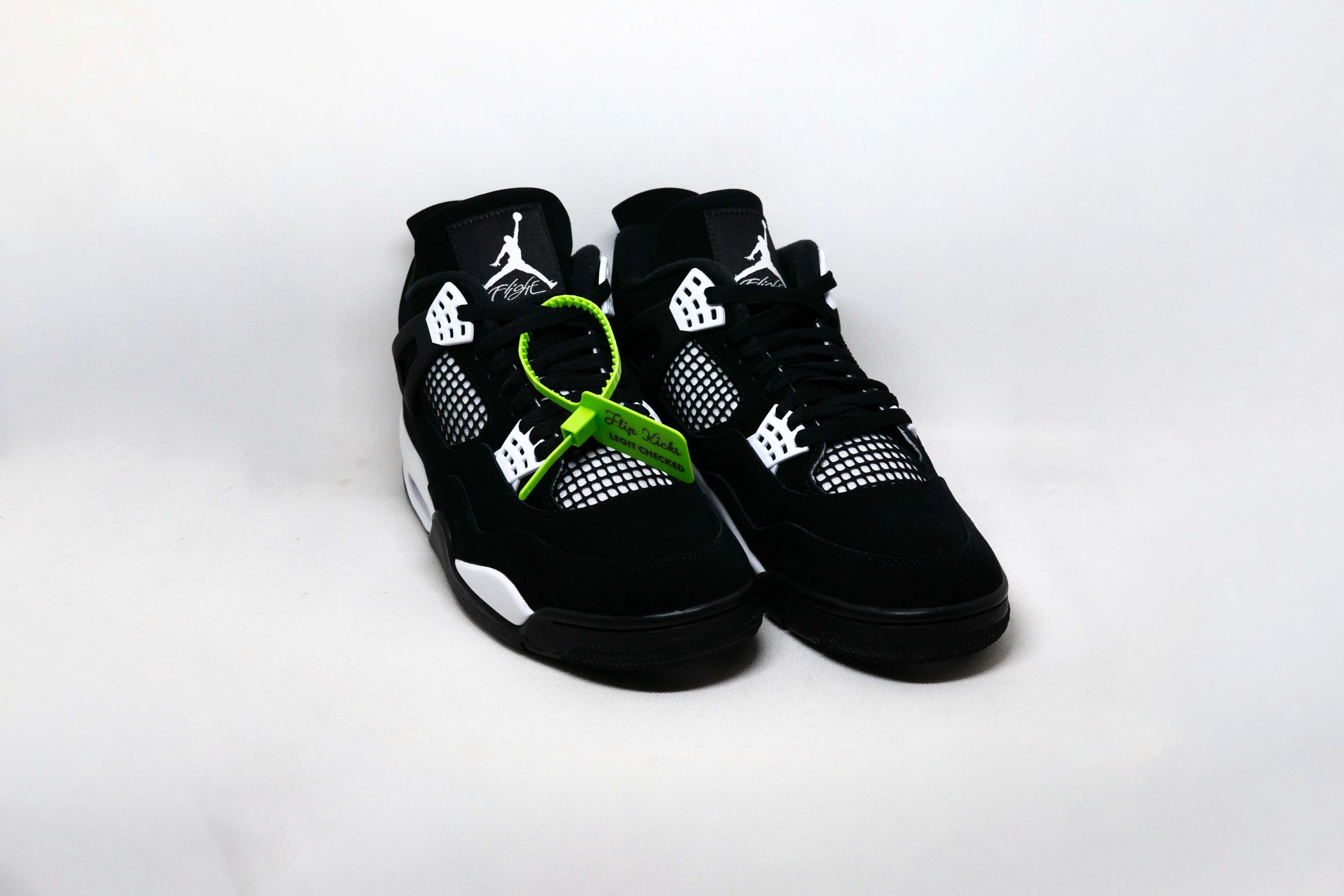 Jordan 4 trueno blanco - Imagen 2